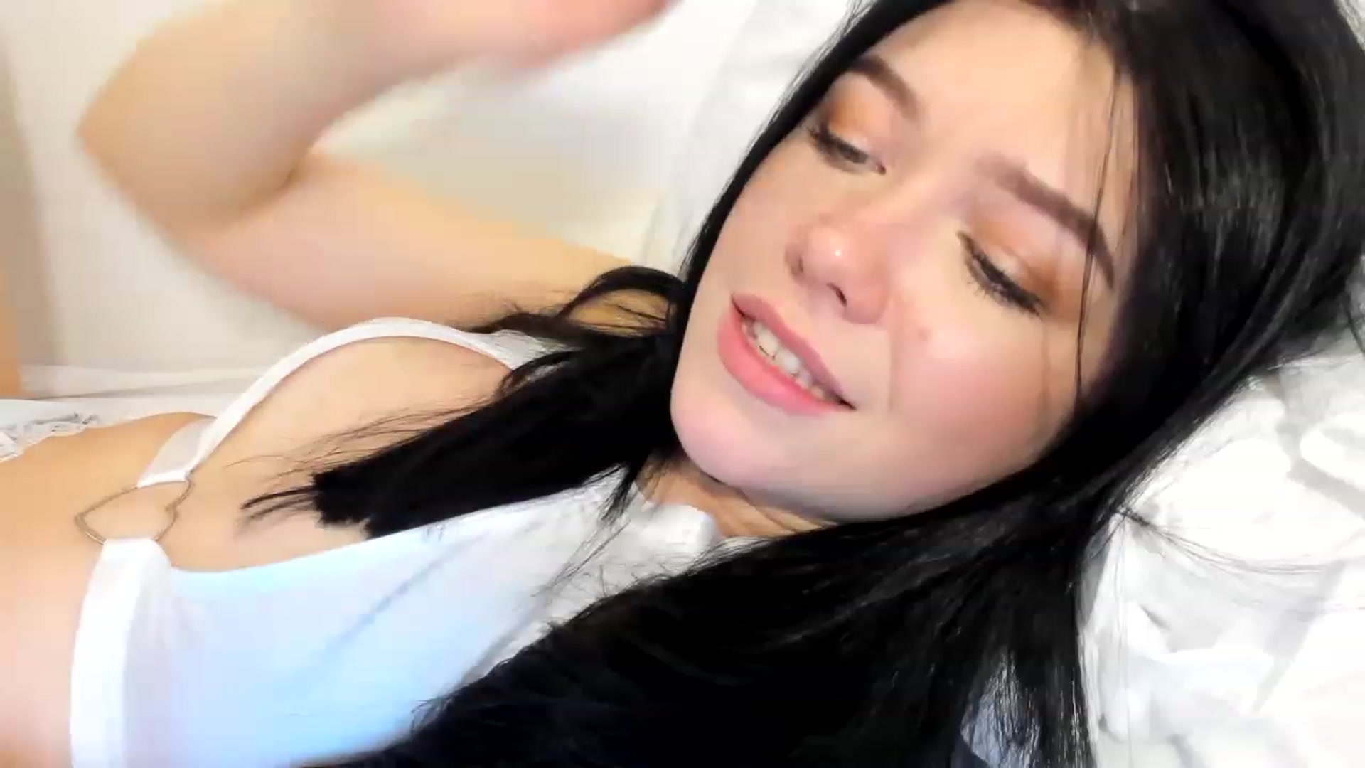 Gallery image thumbnail from Nancy_Morris's myfreecams stream on, 02/10/2023, 02:46 image 10 of 20