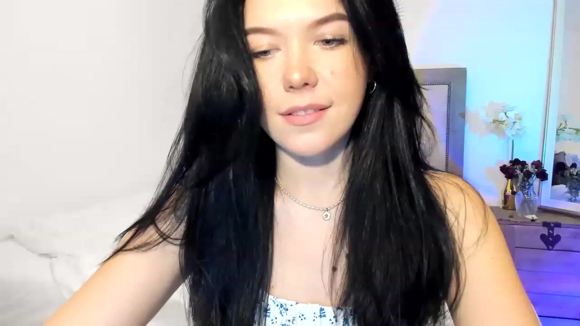 Gallery image thumbnail from Nancy_Morris's myfreecams stream on, 02/10/2023, 22:56 image 18 of 20