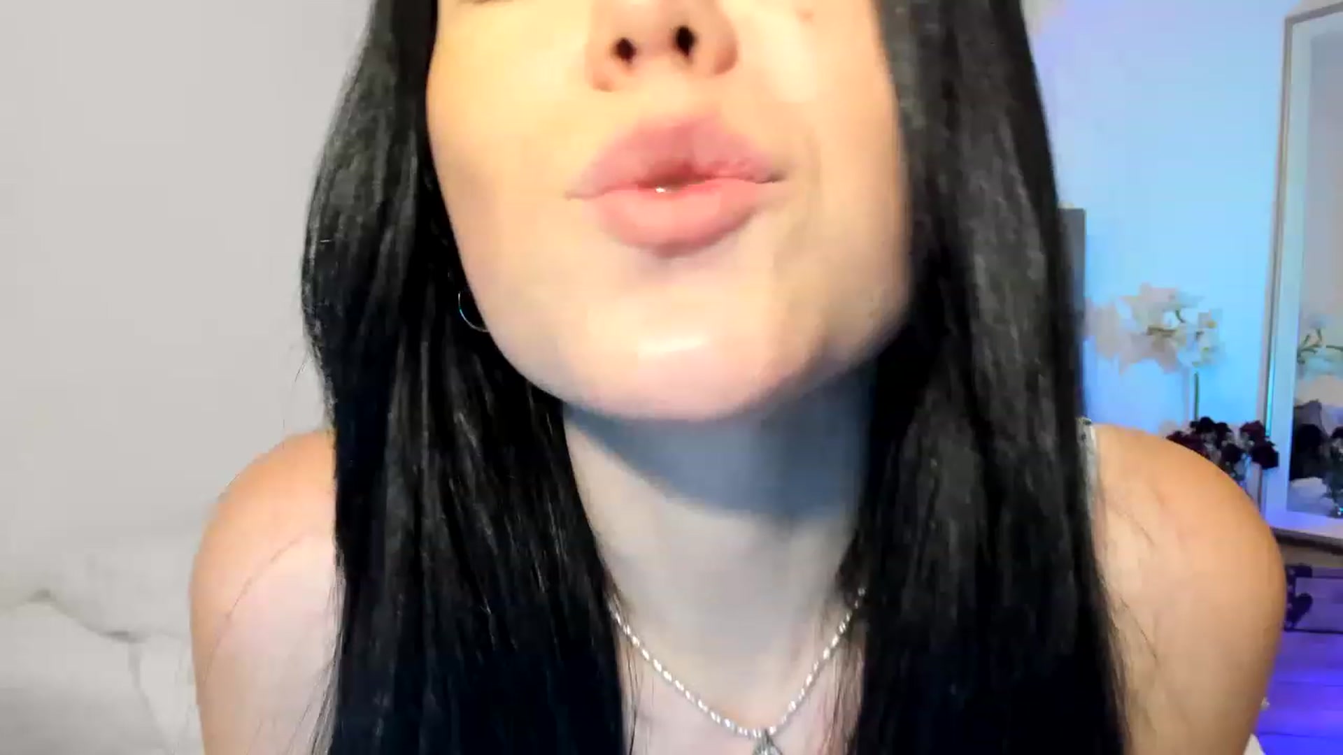 Gallery image thumbnail from Nancy_Morris's myfreecams stream on, 02/10/2023, 22:56 image 10 of 20