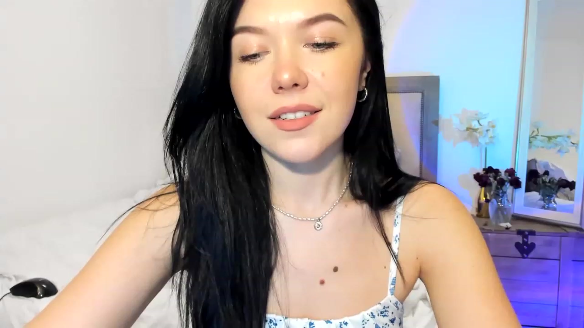 Gallery image thumbnail from Nancy_Morris's myfreecams stream on, 02/11/2023, 24:05 image 4 of 20