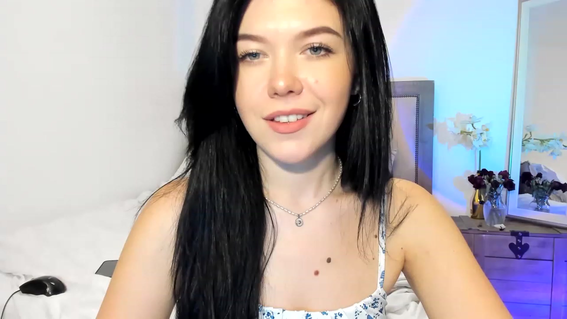 Gallery image thumbnail from Nancy_Morris's myfreecams stream on, 02/11/2023, 24:05 image 9 of 20