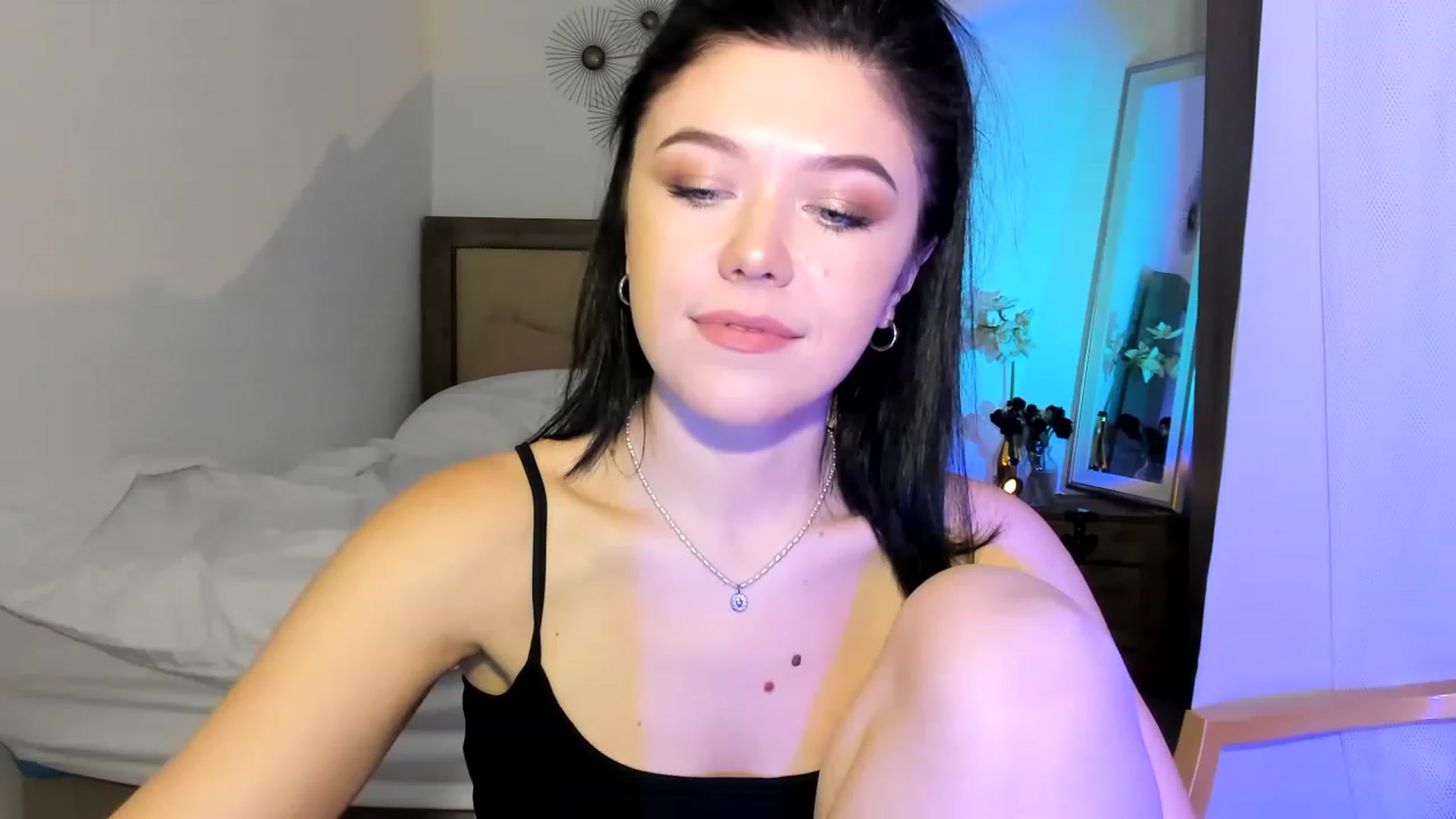 Gallery image thumbnail from Nancy_Morris's myfreecams stream on, 02/11/2023, 21:48 image 17 of 20