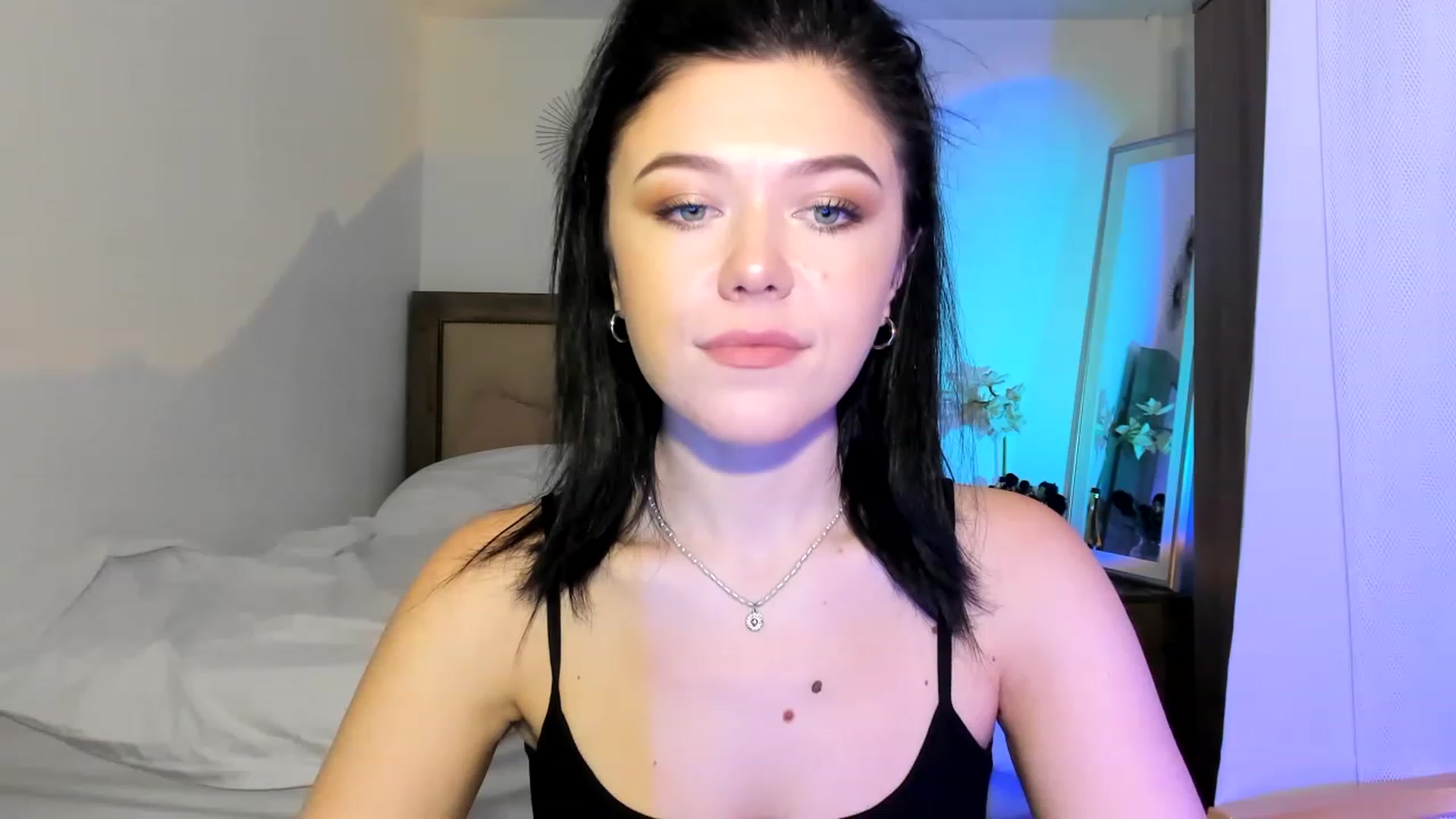 Gallery image thumbnail from Nancy_Morris's myfreecams stream on, 02/11/2023, 21:48 image 12 of 20