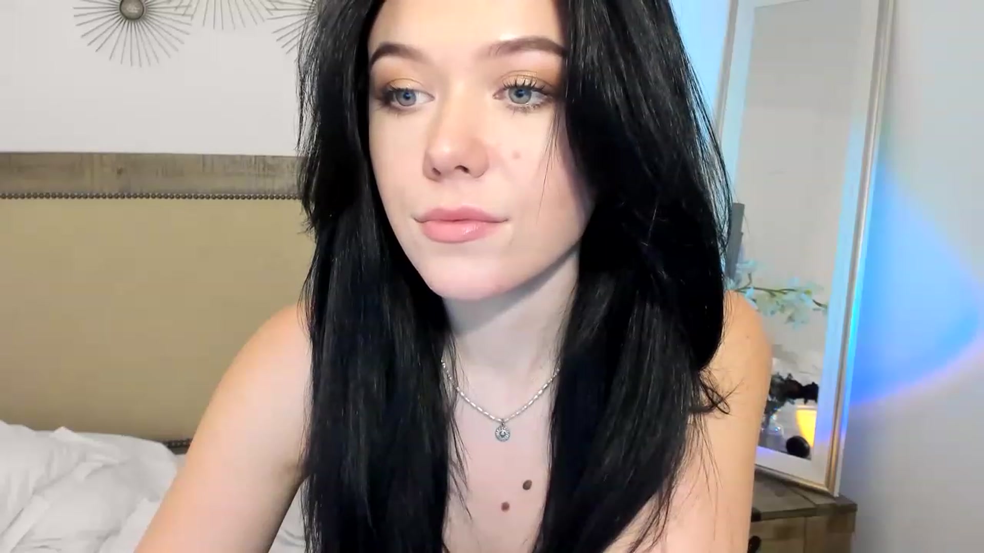 Gallery image thumbnail from Nancy_Morris's myfreecams stream on, 02/11/2023, 23:07 image 19 of 20