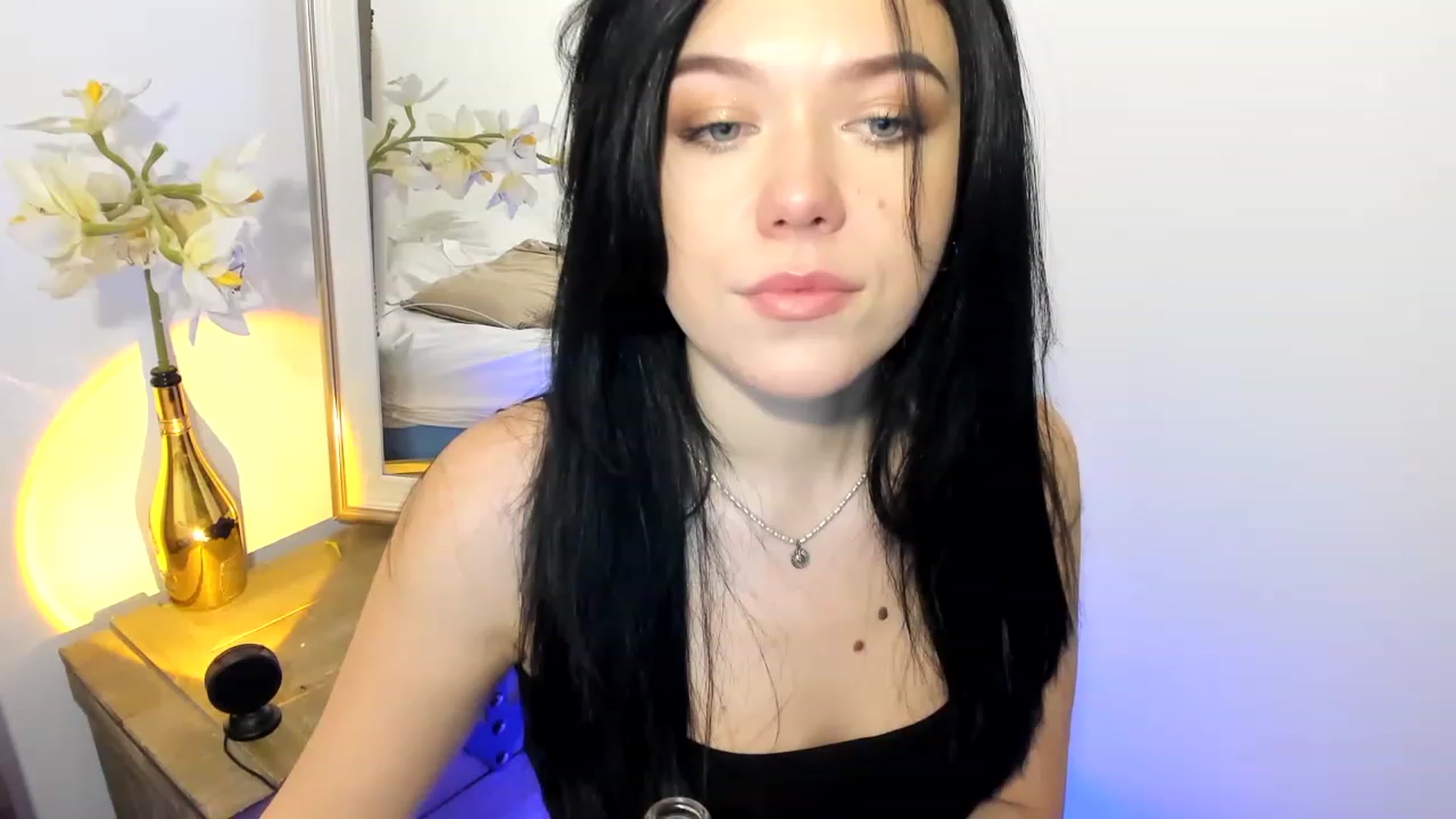 Gallery image thumbnail from Nancy_Morris's myfreecams stream on, 02/11/2023, 23:41 image 4 of 20