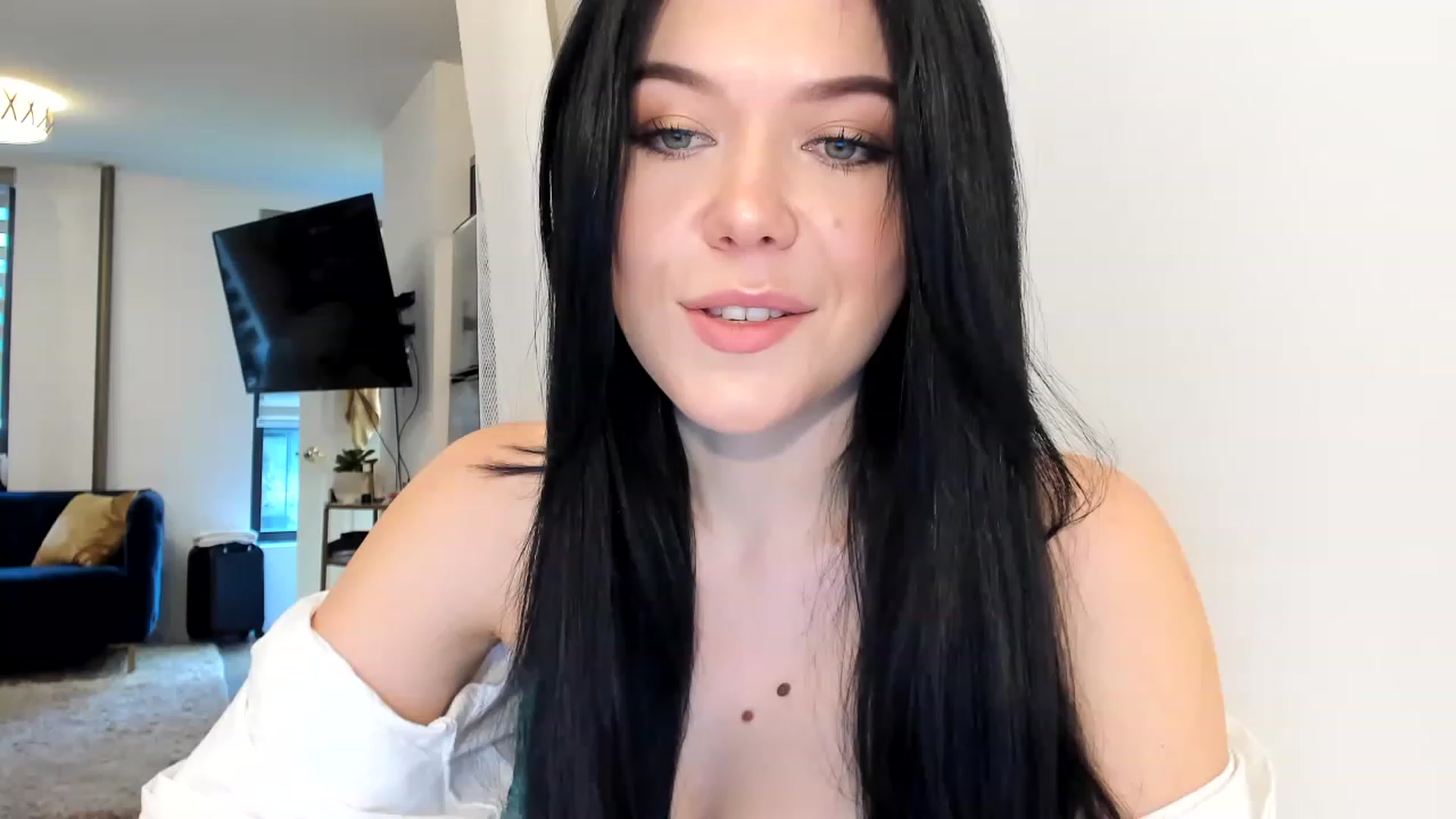 Gallery image thumbnail from Nancy_Morris's myfreecams stream on, 02/12/2023, 21:05 image 19 of 20