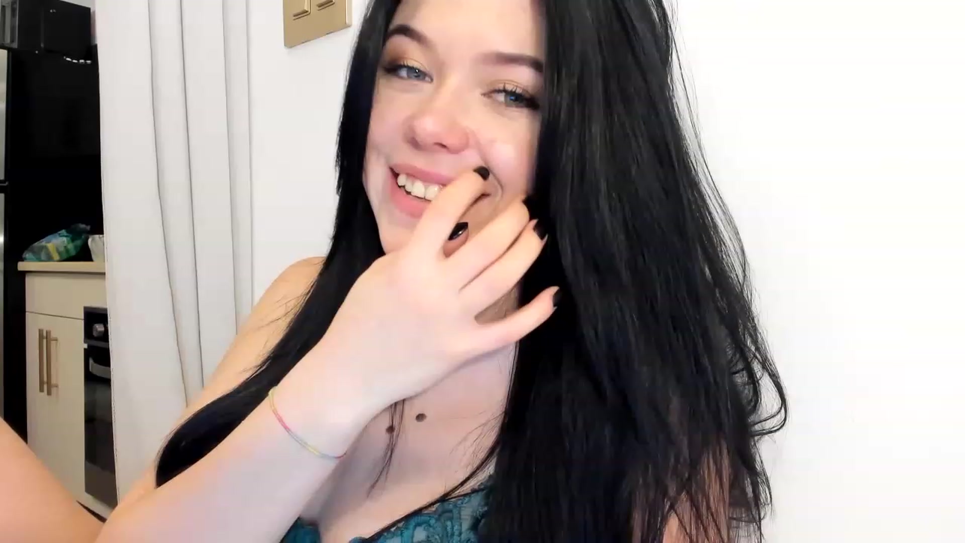 Gallery image thumbnail from Nancy_Morris's myfreecams stream on, 02/13/2023, 04:08 image 7 of 20
