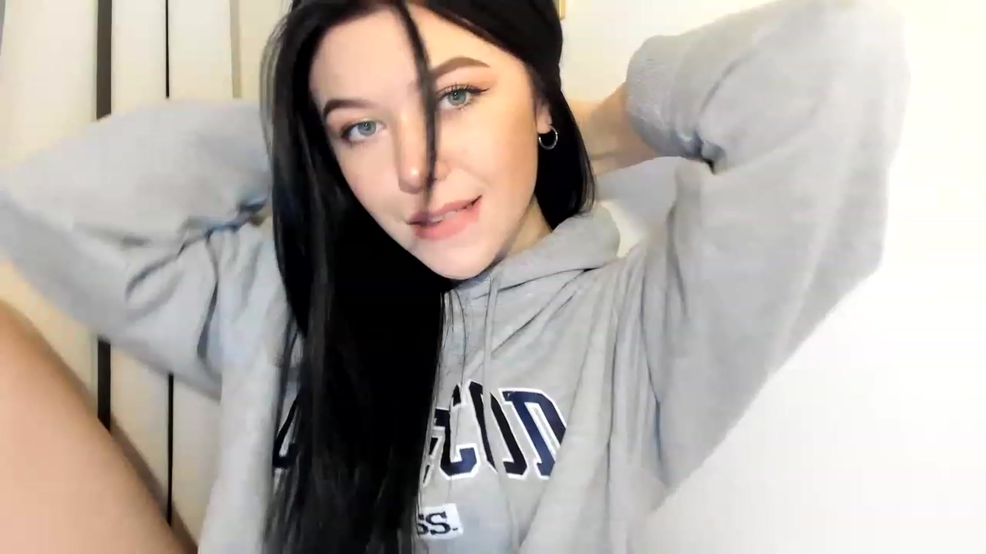Gallery image thumbnail from Nancy_Morris's myfreecams stream on, 02/13/2023, 21:34 image 7 of 20