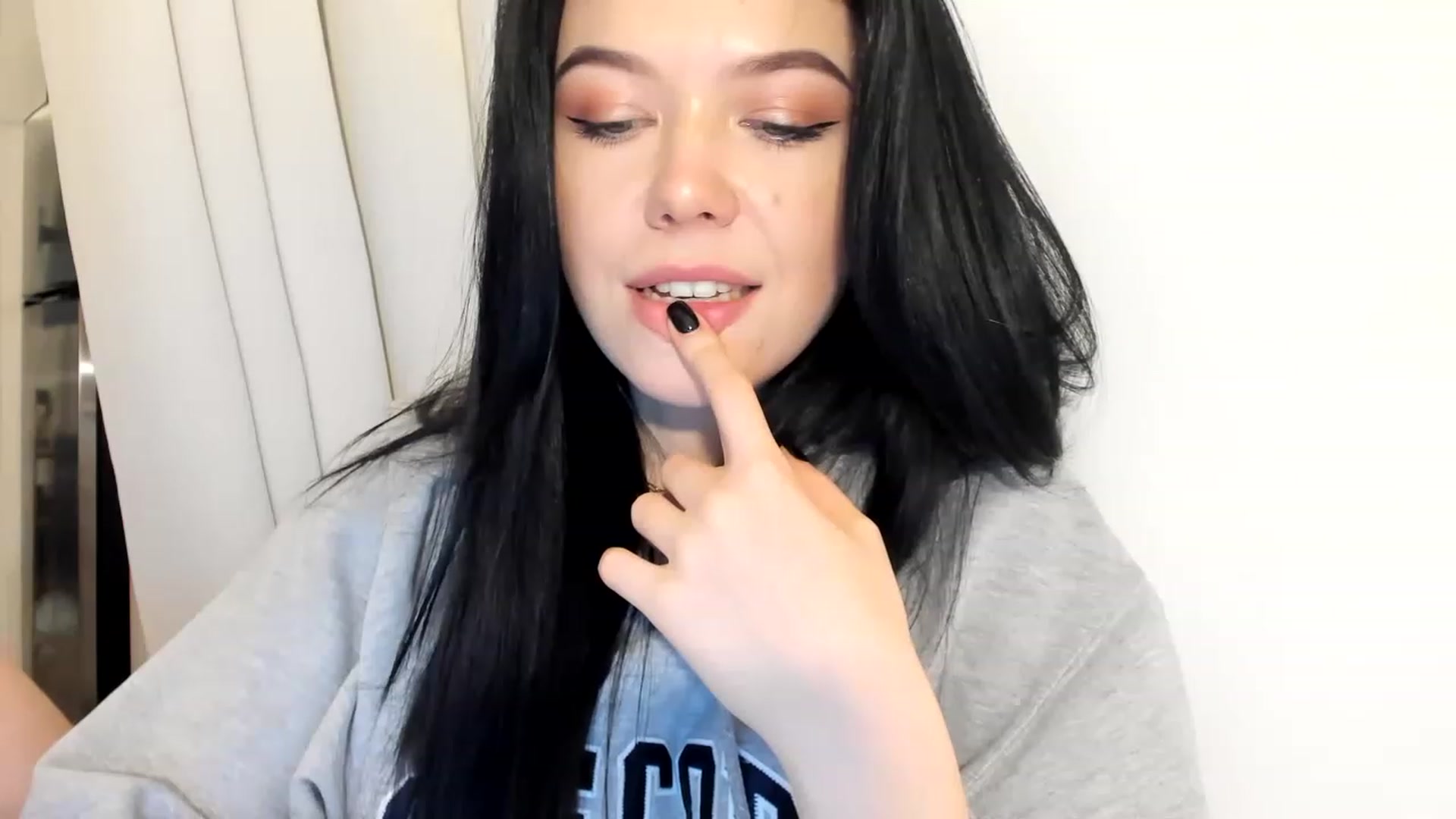 Gallery image thumbnail from Nancy_Morris's myfreecams stream on, 02/13/2023, 23:59 image 13 of 20