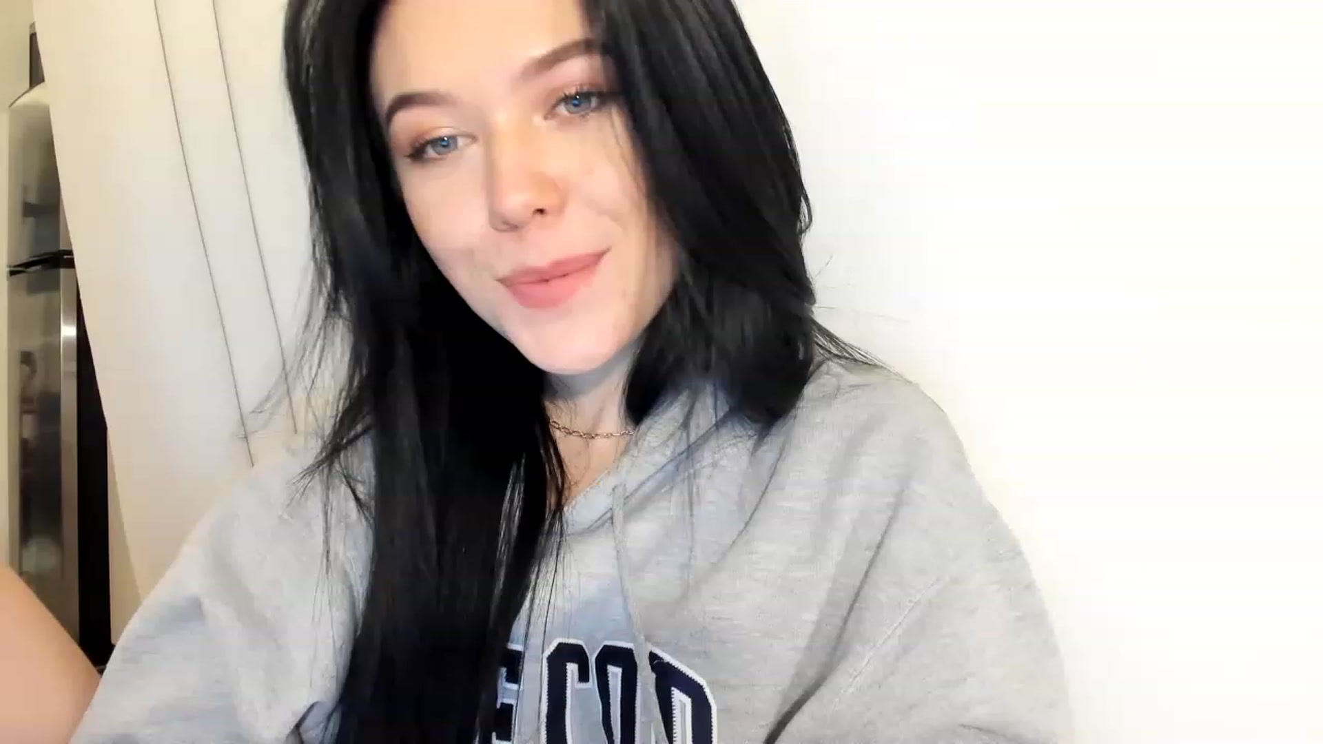 Gallery image thumbnail from Nancy_Morris's myfreecams stream on, 02/13/2023, 23:59 image 6 of 20