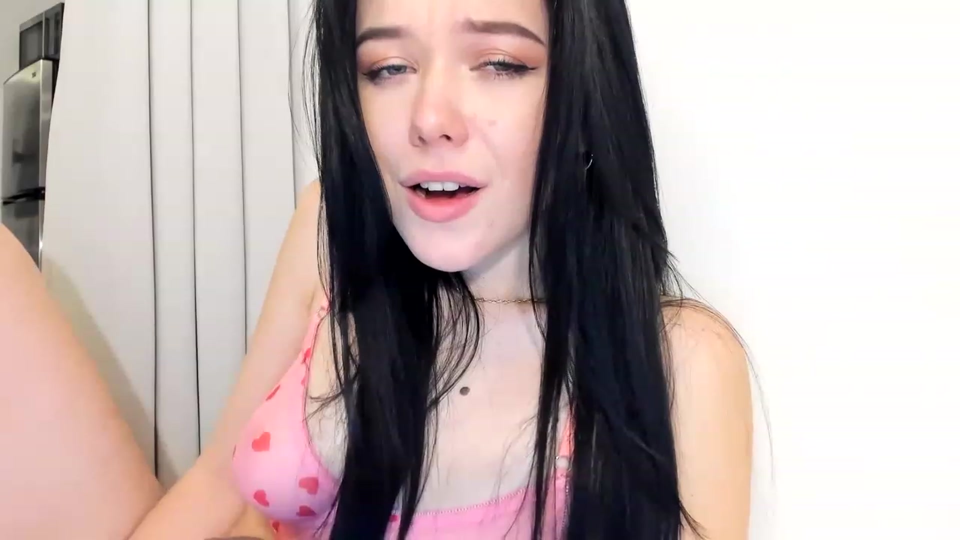 Gallery image thumbnail from Nancy_Morris's myfreecams stream on, 02/14/2023, 02:31 image 5 of 20