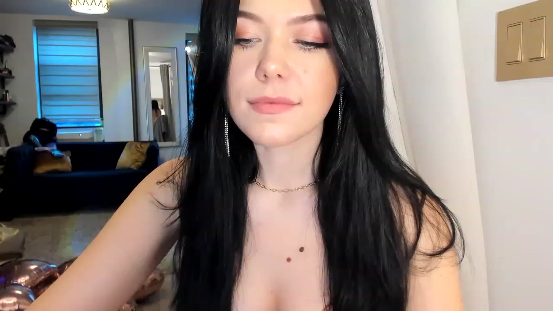 Gallery image thumbnail from Nancy_Morris's myfreecams stream on, 02/14/2023, 22:43 image 12 of 20