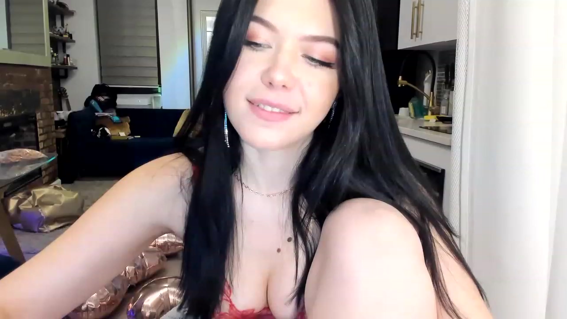 Gallery image thumbnail from Nancy_Morris's myfreecams stream on, 02/15/2023, 24:05 image 11 of 20