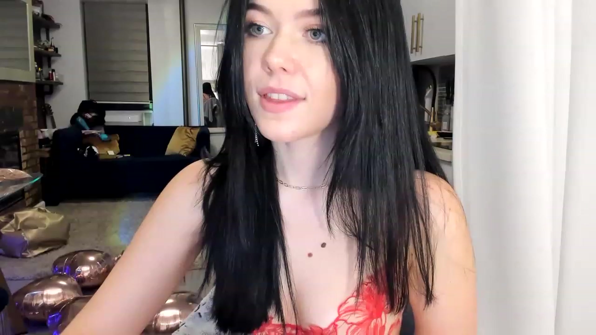 Gallery image thumbnail from Nancy_Morris's myfreecams stream on, 02/15/2023, 24:05 image 18 of 20