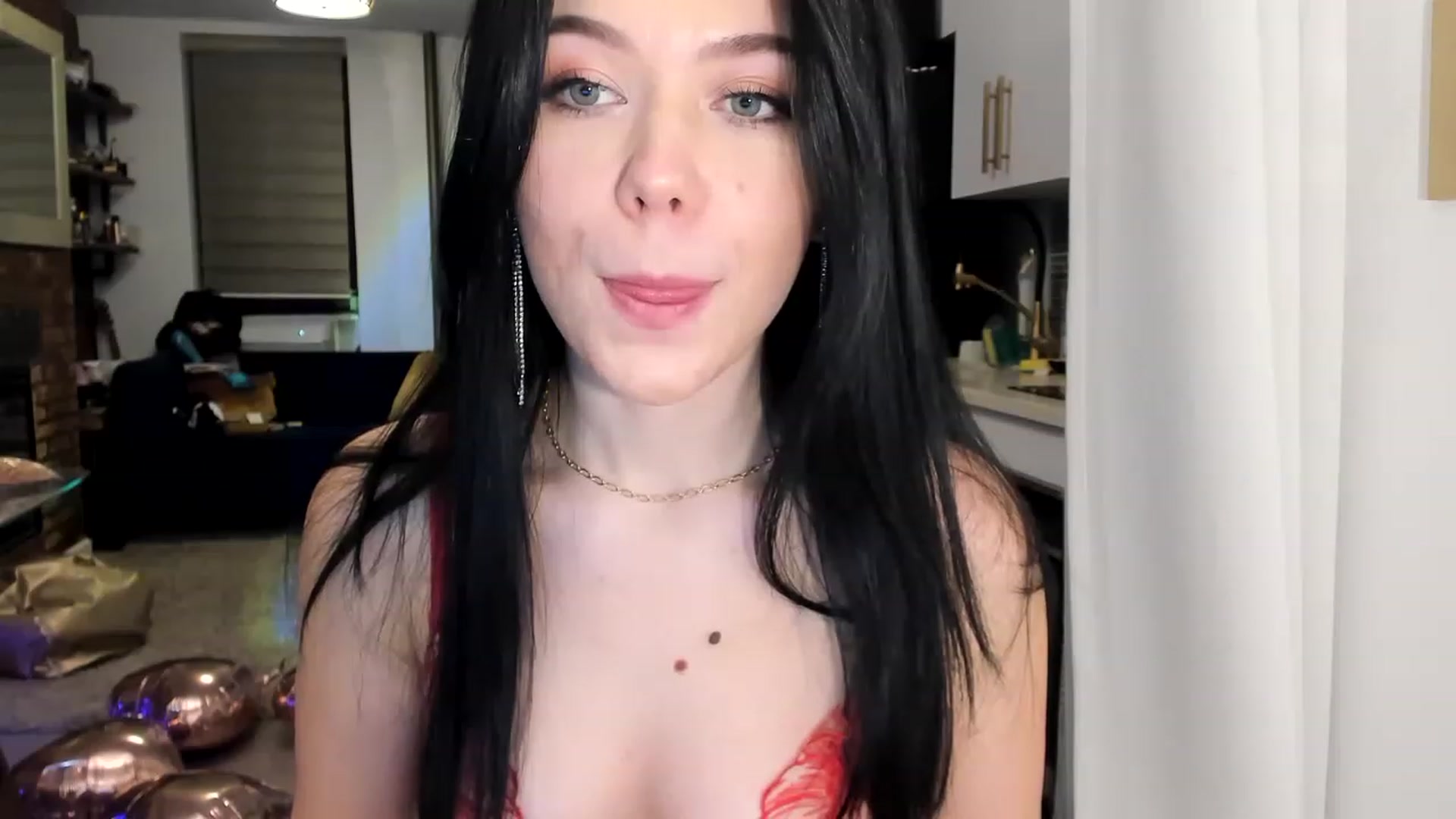 Gallery image thumbnail from Nancy_Morris's myfreecams stream on, 02/15/2023, 24:05 image 19 of 20