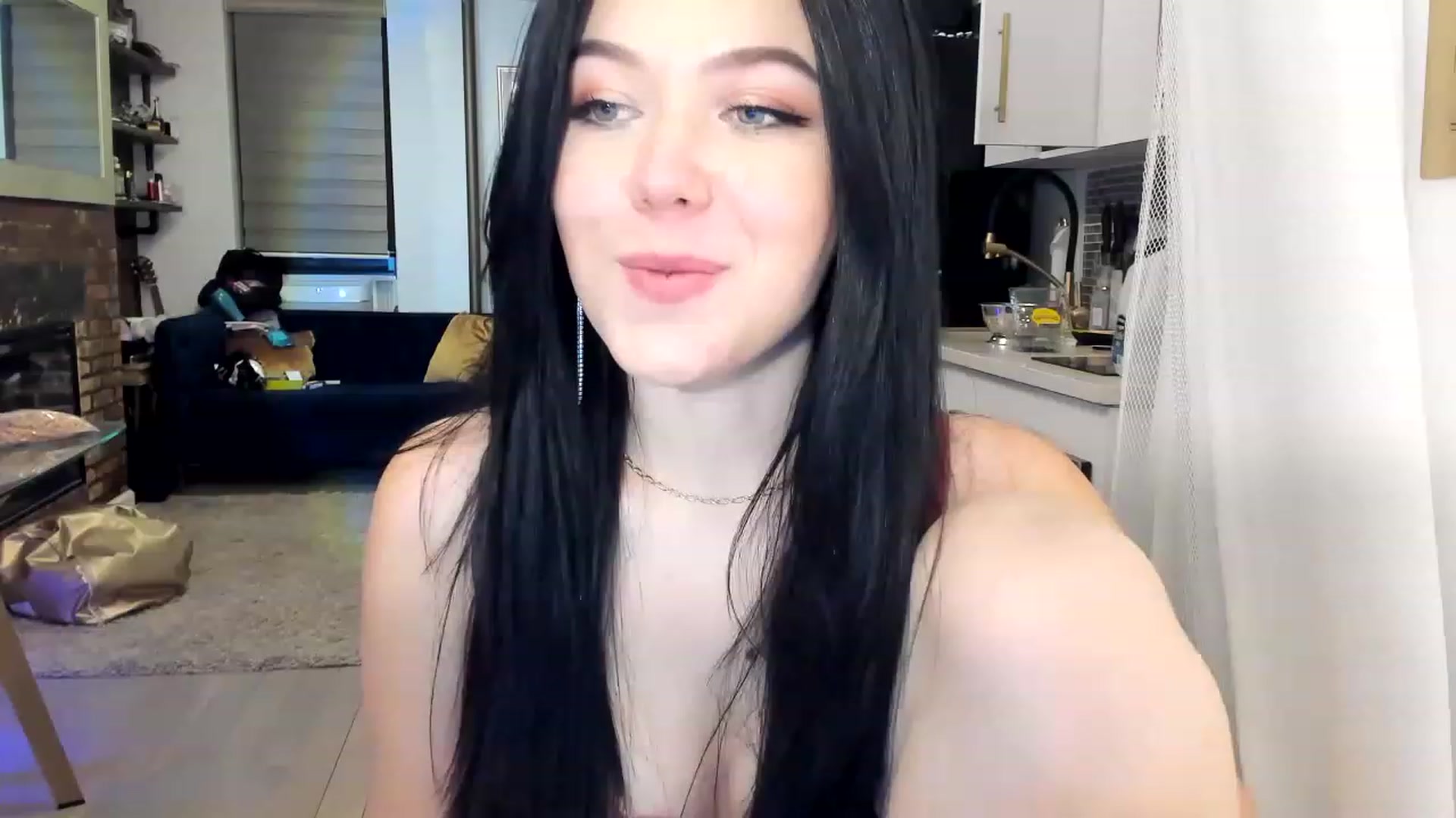Gallery image thumbnail from Nancy_Morris's myfreecams stream on, 02/15/2023, 03:52 image 15 of 20