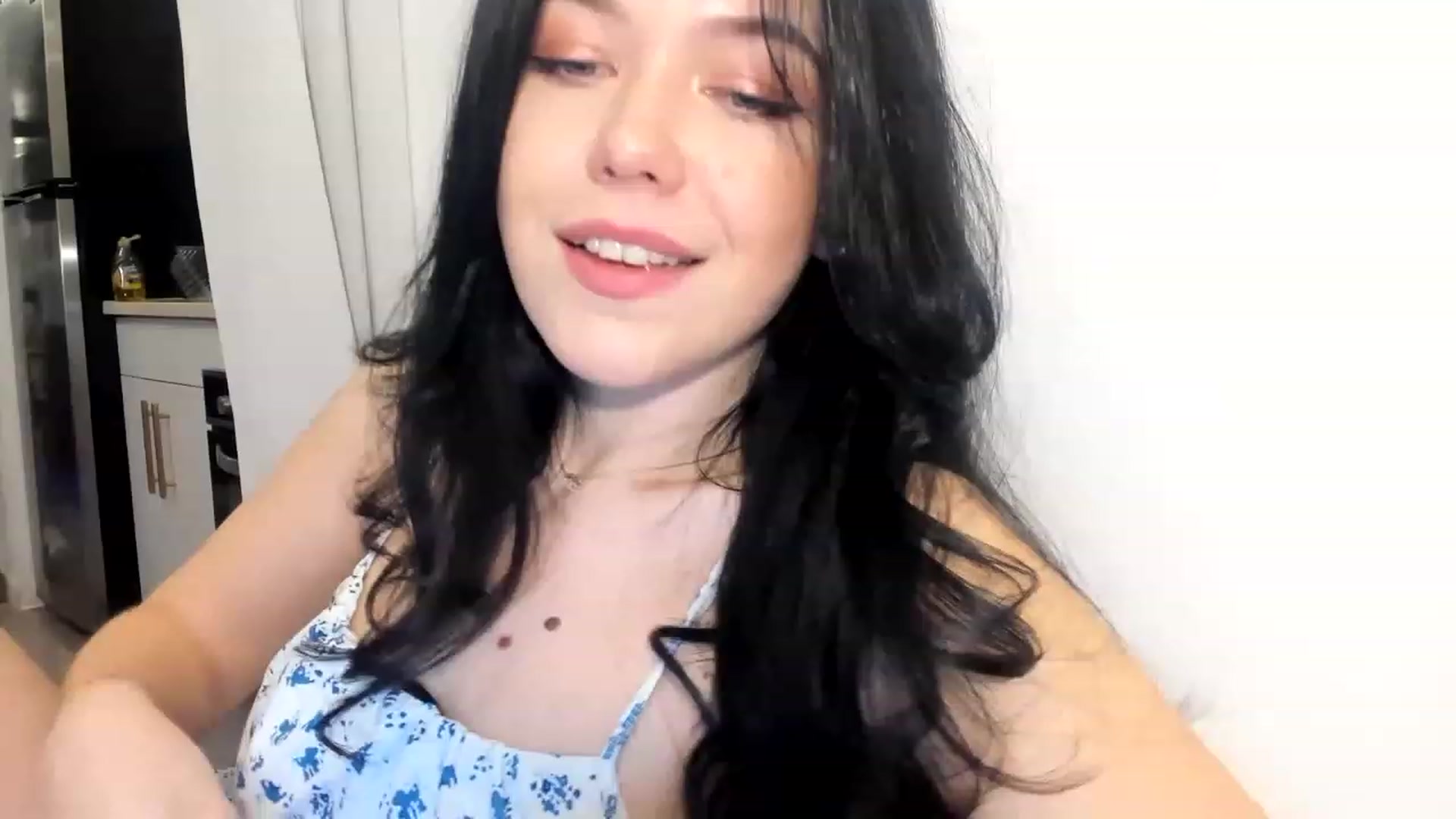 Gallery image thumbnail from Nancy_Morris's myfreecams stream on, 02/18/2023, 03:49 image 11 of 20