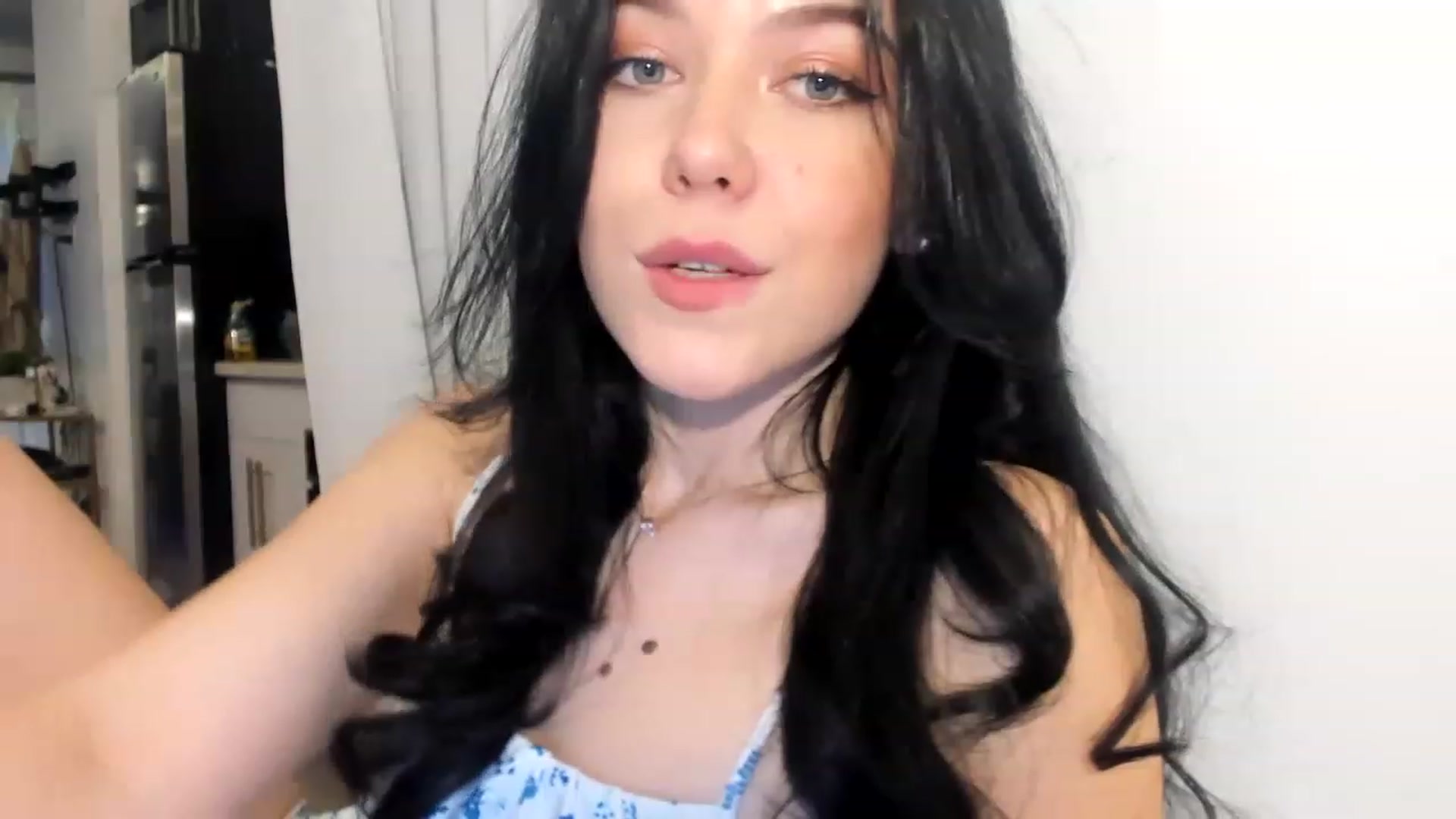 Gallery image thumbnail from Nancy_Morris's myfreecams stream on, 02/18/2023, 03:49 image 3 of 20