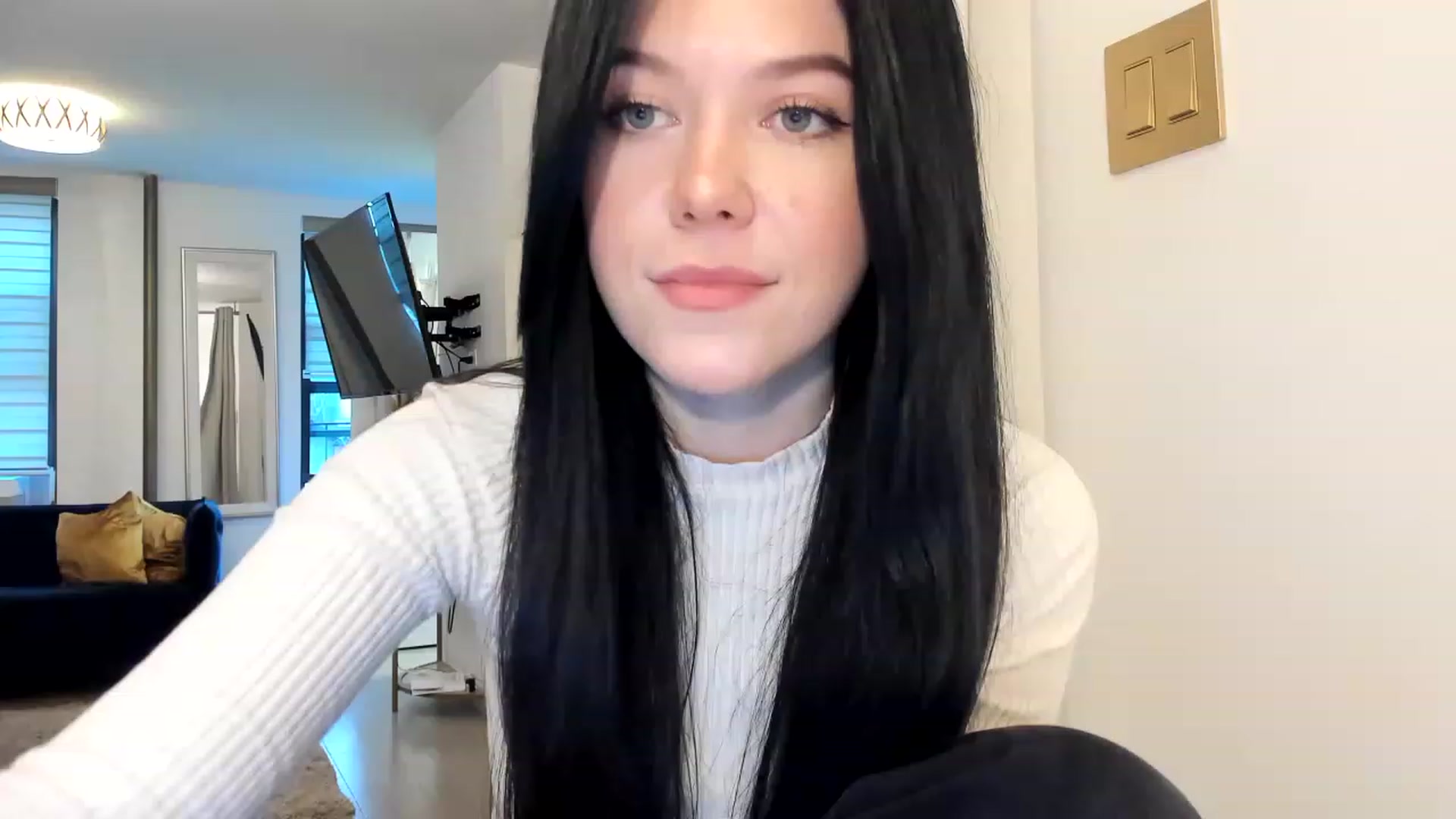 Gallery image thumbnail from Nancy_Morris's myfreecams stream on, 02/20/2023, 21:54 image 10 of 20