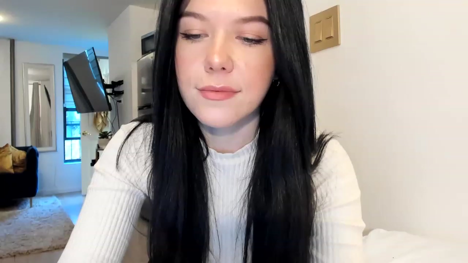 Gallery image thumbnail from Nancy_Morris's myfreecams stream on, 02/20/2023, 21:54 image 4 of 20