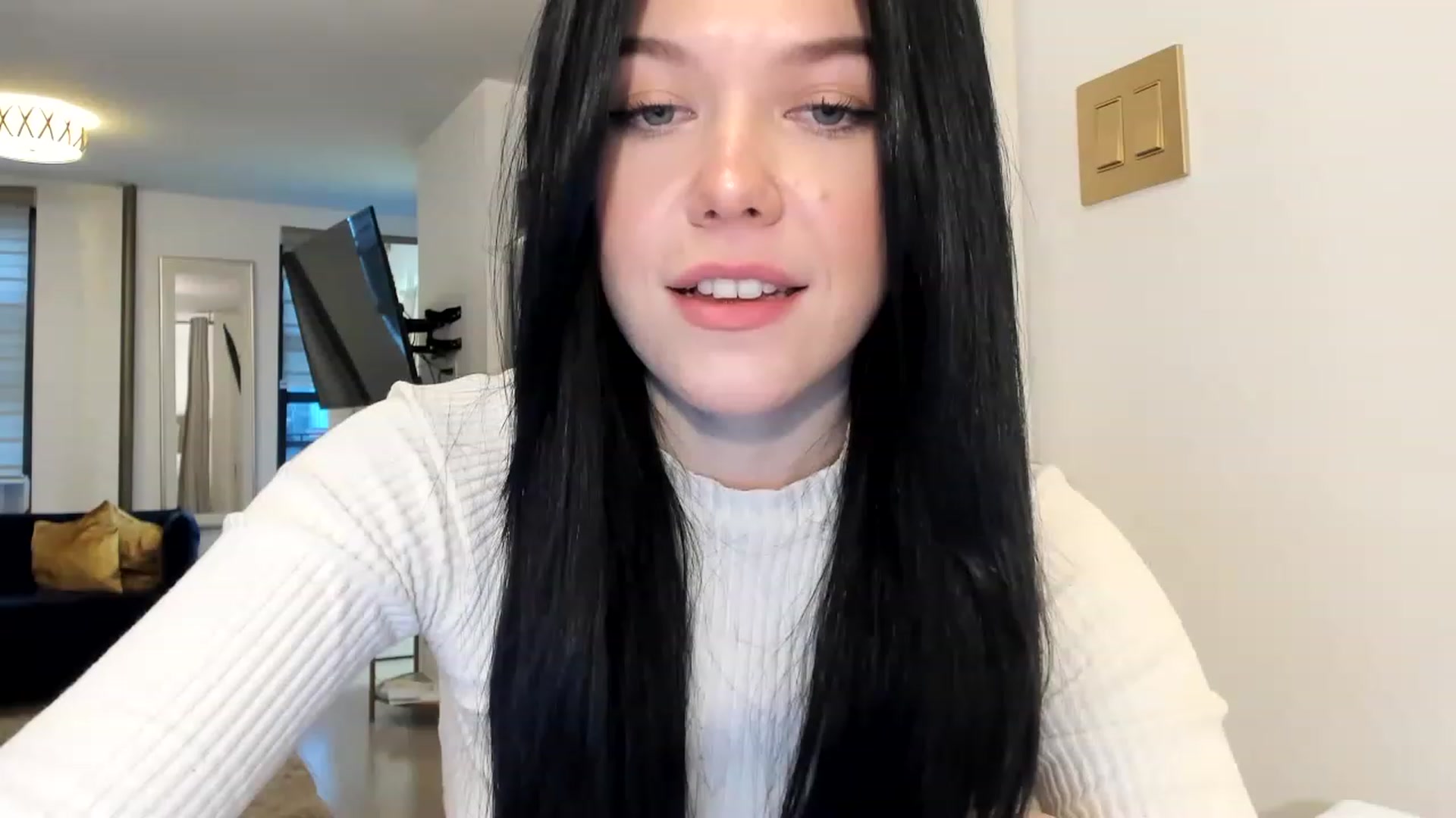 Gallery image thumbnail from Nancy_Morris's myfreecams stream on, 02/21/2023, 24:37 image 3 of 20