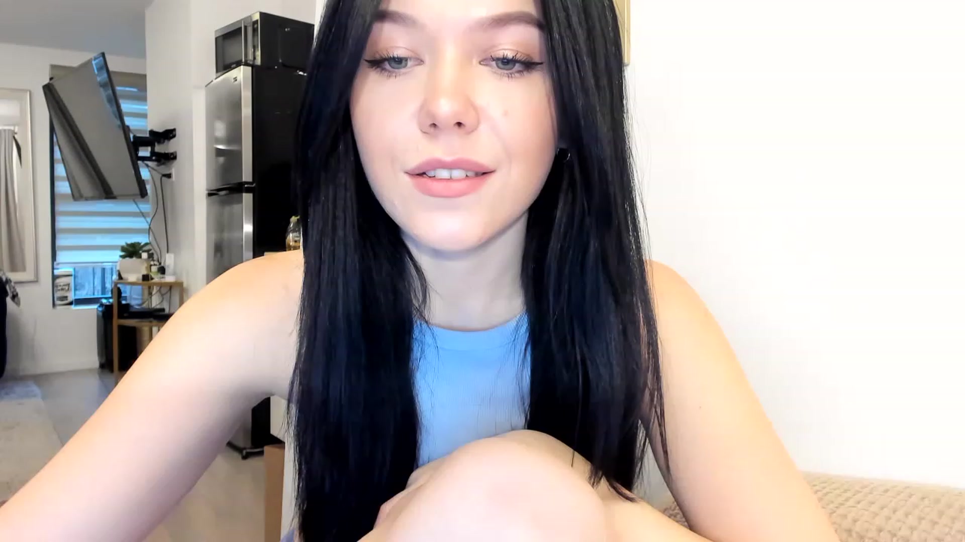 Gallery image thumbnail from Nancy_Morris's myfreecams stream on, 02/22/2023, 22:13 image 8 of 20