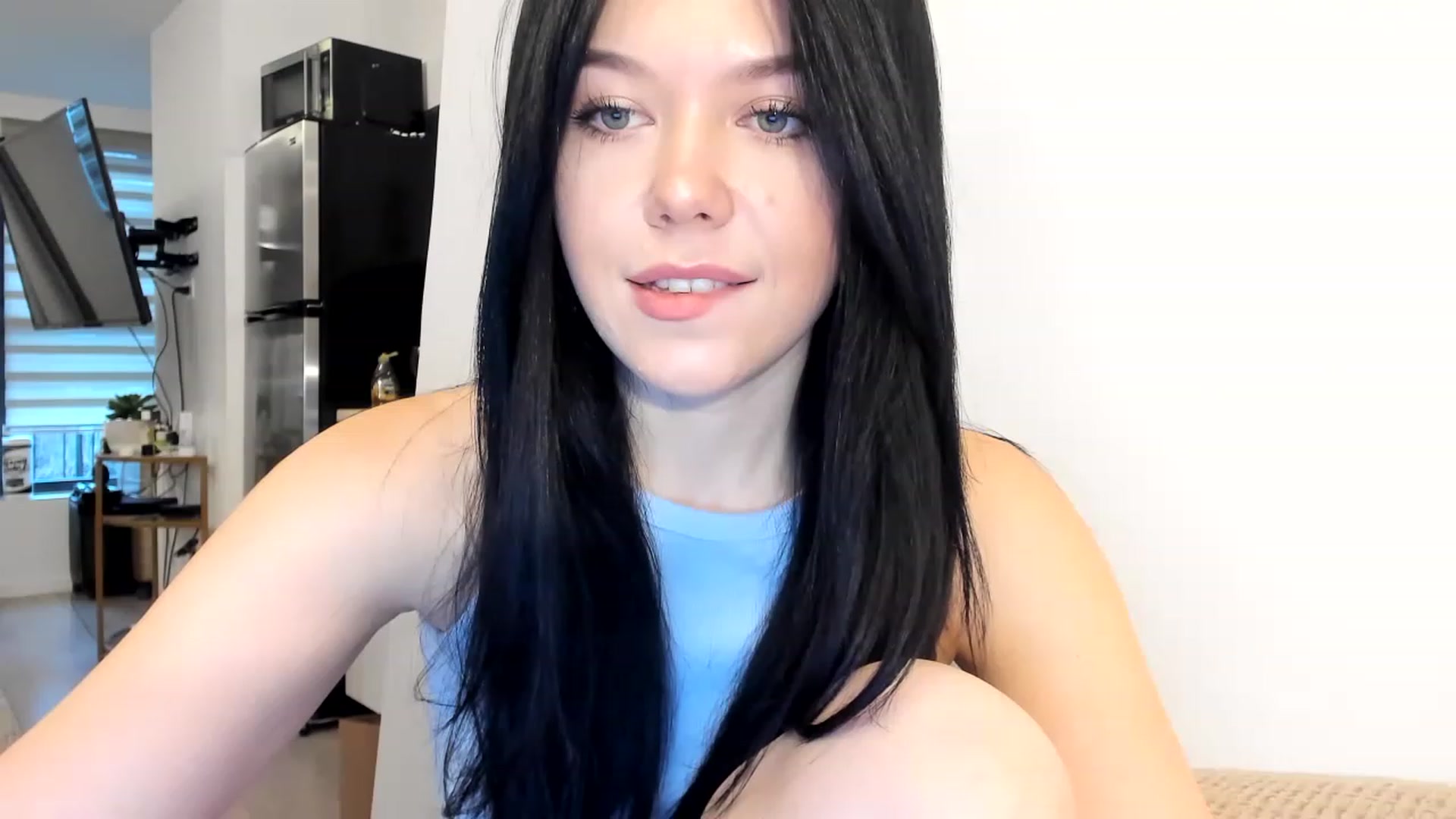 Gallery image thumbnail from Nancy_Morris's myfreecams stream on, 02/22/2023, 22:13 image 5 of 20