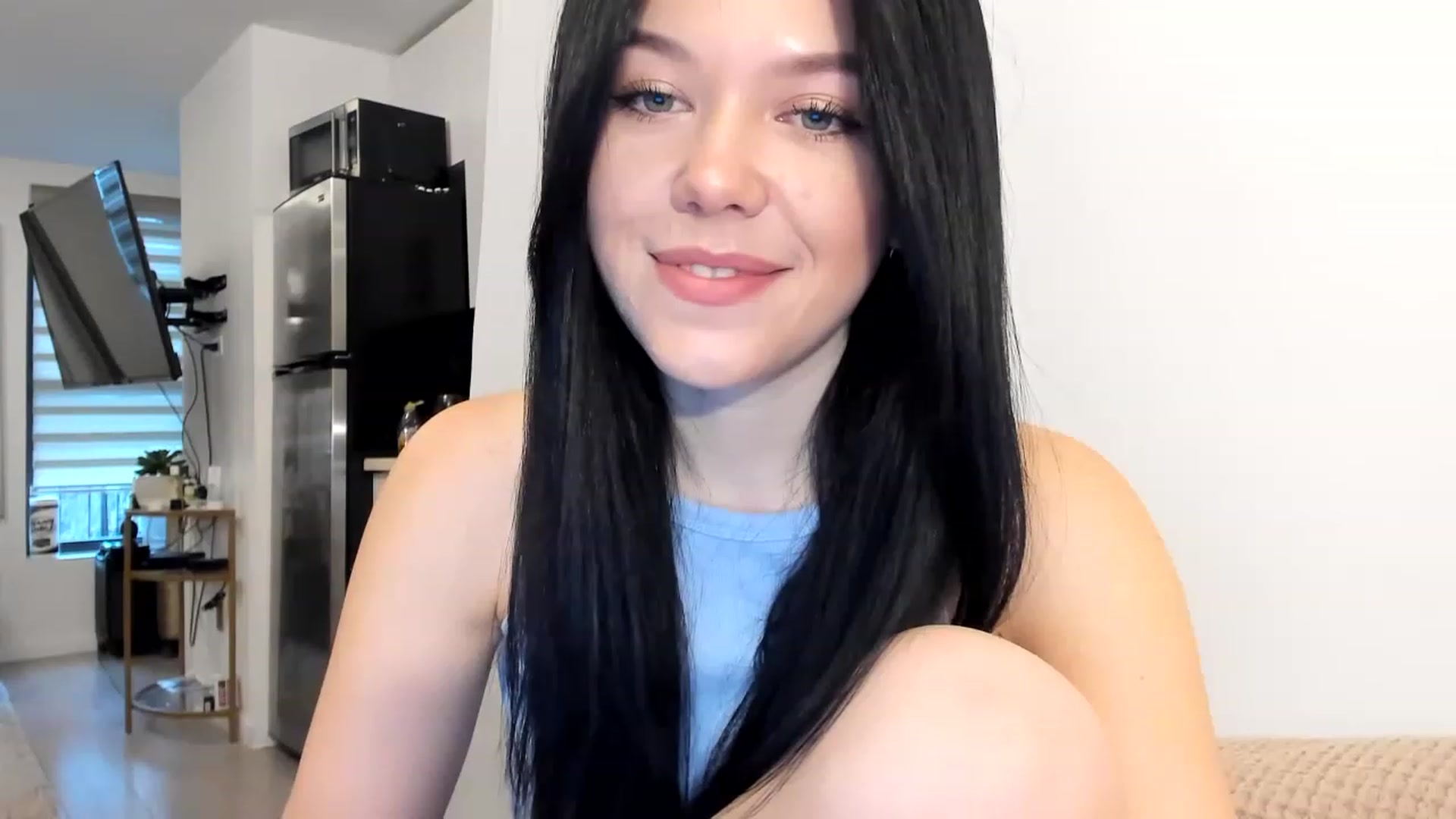 Gallery image thumbnail from Nancy_Morris's myfreecams stream on, 02/22/2023, 22:13 image 2 of 20