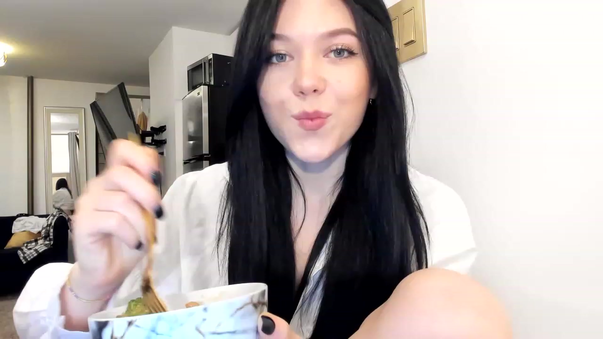 Gallery image thumbnail from Nancy_Morris's myfreecams stream on, 02/23/2023, 24:04 image 9 of 20