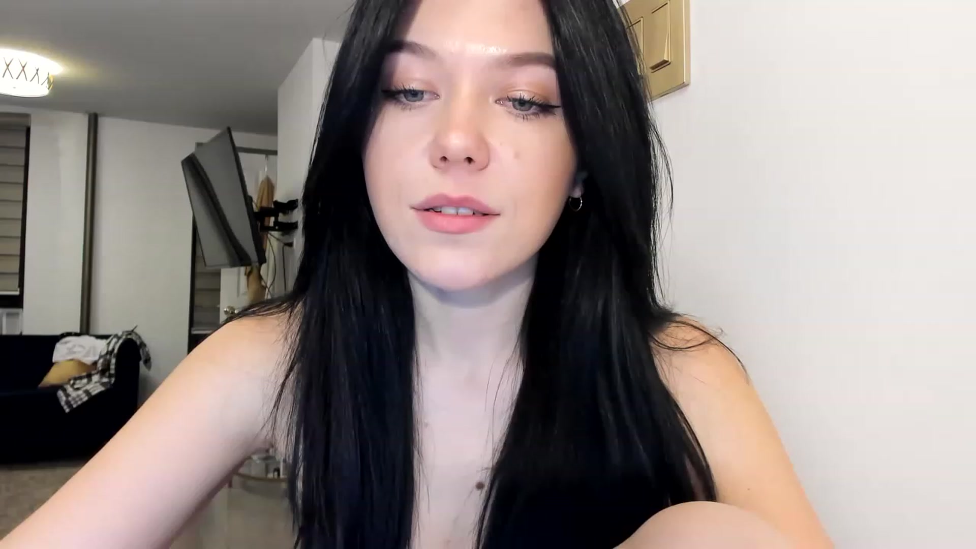 Gallery image thumbnail from Nancy_Morris's myfreecams stream on, 02/23/2023, 01:26 image 15 of 20