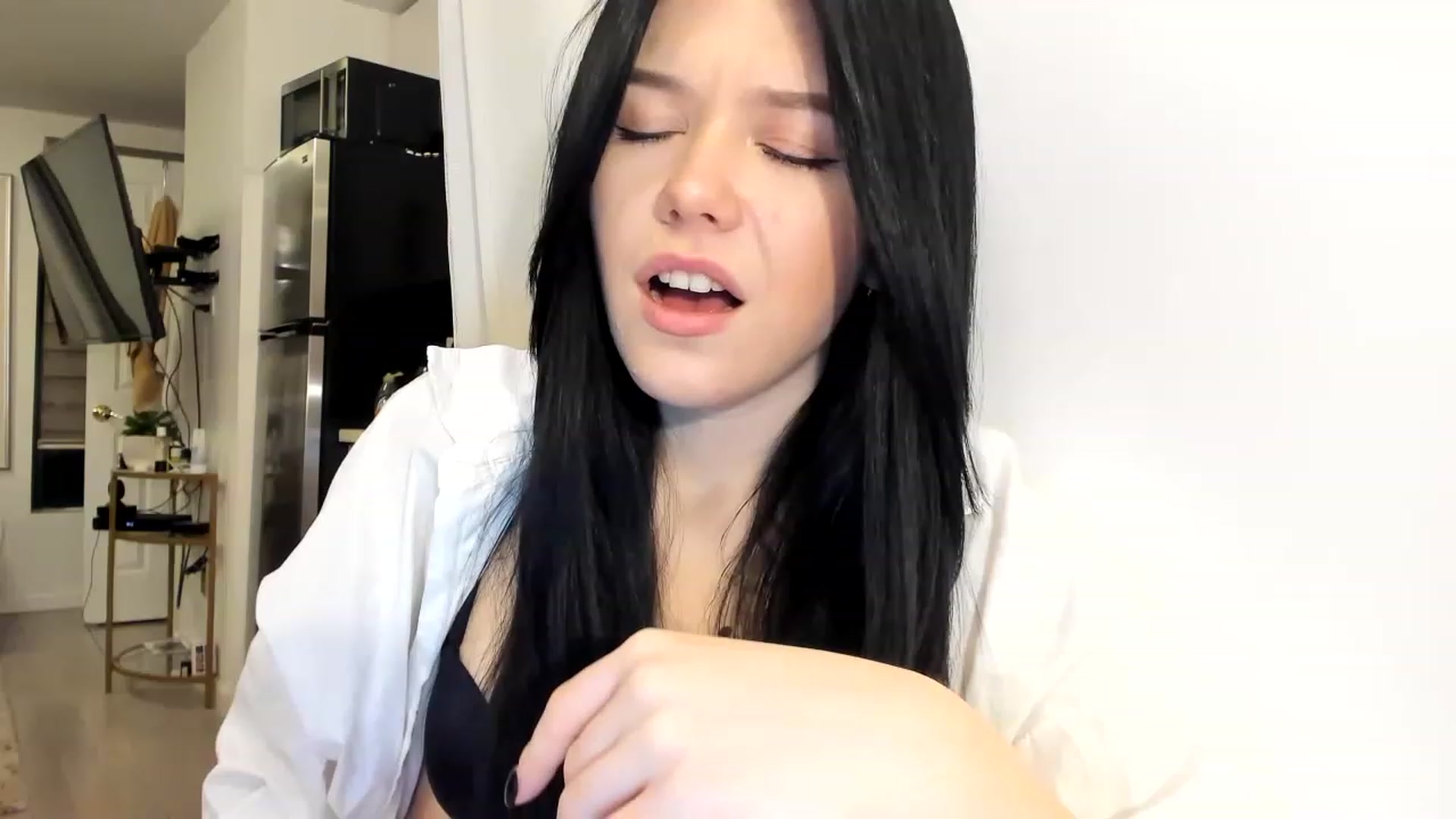 Gallery image thumbnail from Nancy_Morris's myfreecams stream on, 02/23/2023, 01:26 image 11 of 20