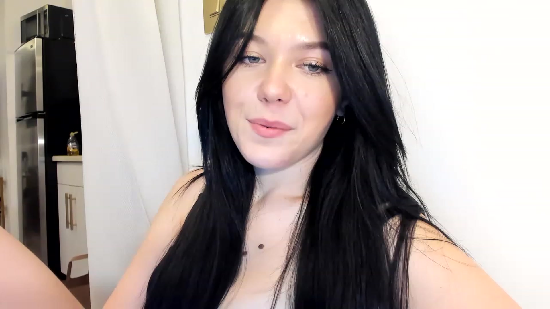 Gallery image thumbnail from Nancy_Morris's myfreecams stream on, 02/23/2023, 01:26 image 16 of 20