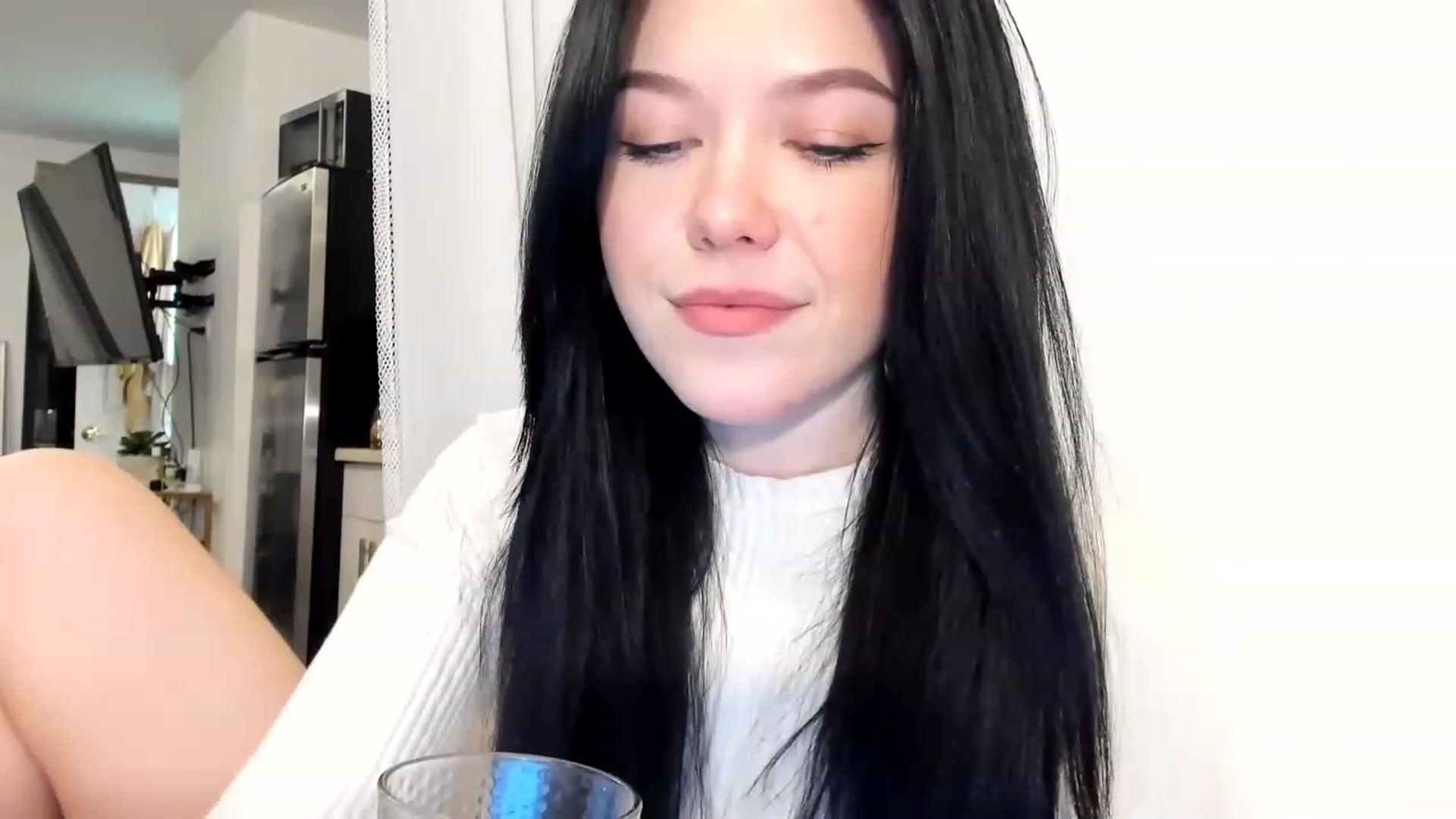Gallery image thumbnail from Nancy_Morris's myfreecams stream on, 02/24/2023, 24:06 image 12 of 20