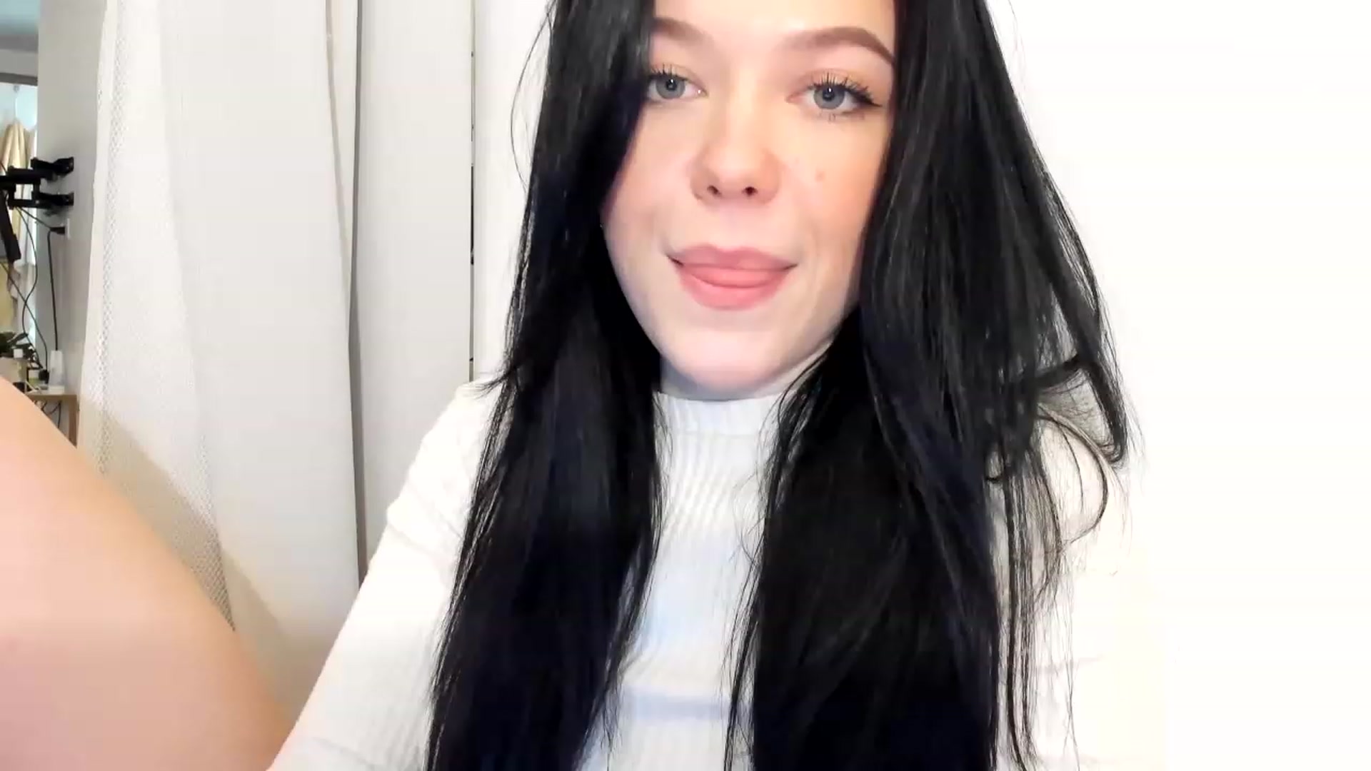 Gallery image thumbnail from Nancy_Morris's myfreecams stream on, 02/24/2023, 03:48 image 1 of 20