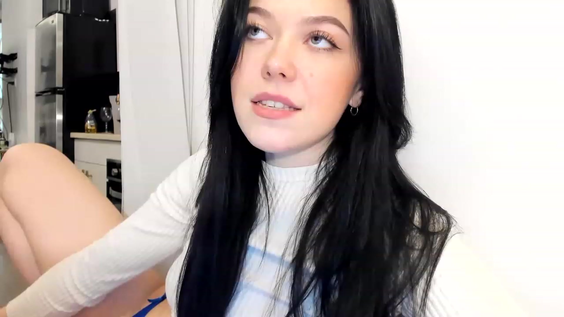 Gallery image thumbnail from Nancy_Morris's myfreecams stream on, 02/24/2023, 03:48 image 10 of 20