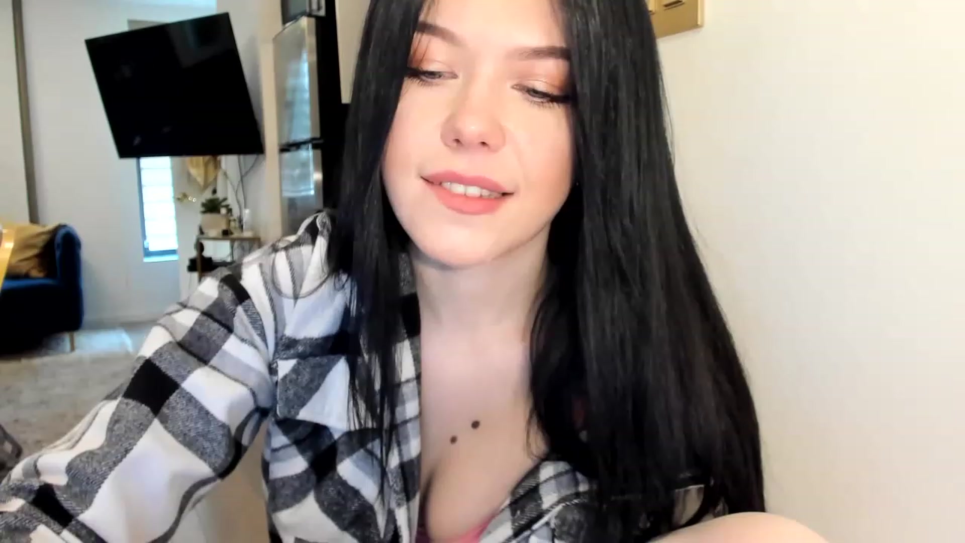 Gallery image thumbnail from Nancy_Morris's myfreecams stream on, 02/27/2023, 20:04 image 14 of 20