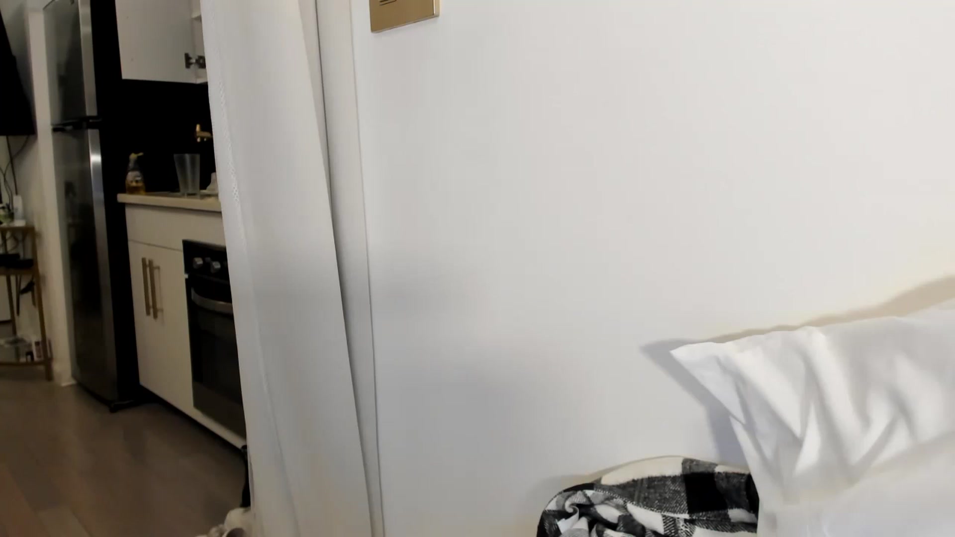 Gallery image thumbnail from Nancy_Morris's myfreecams stream on, 02/28/2023, 02:38 image 14 of 20