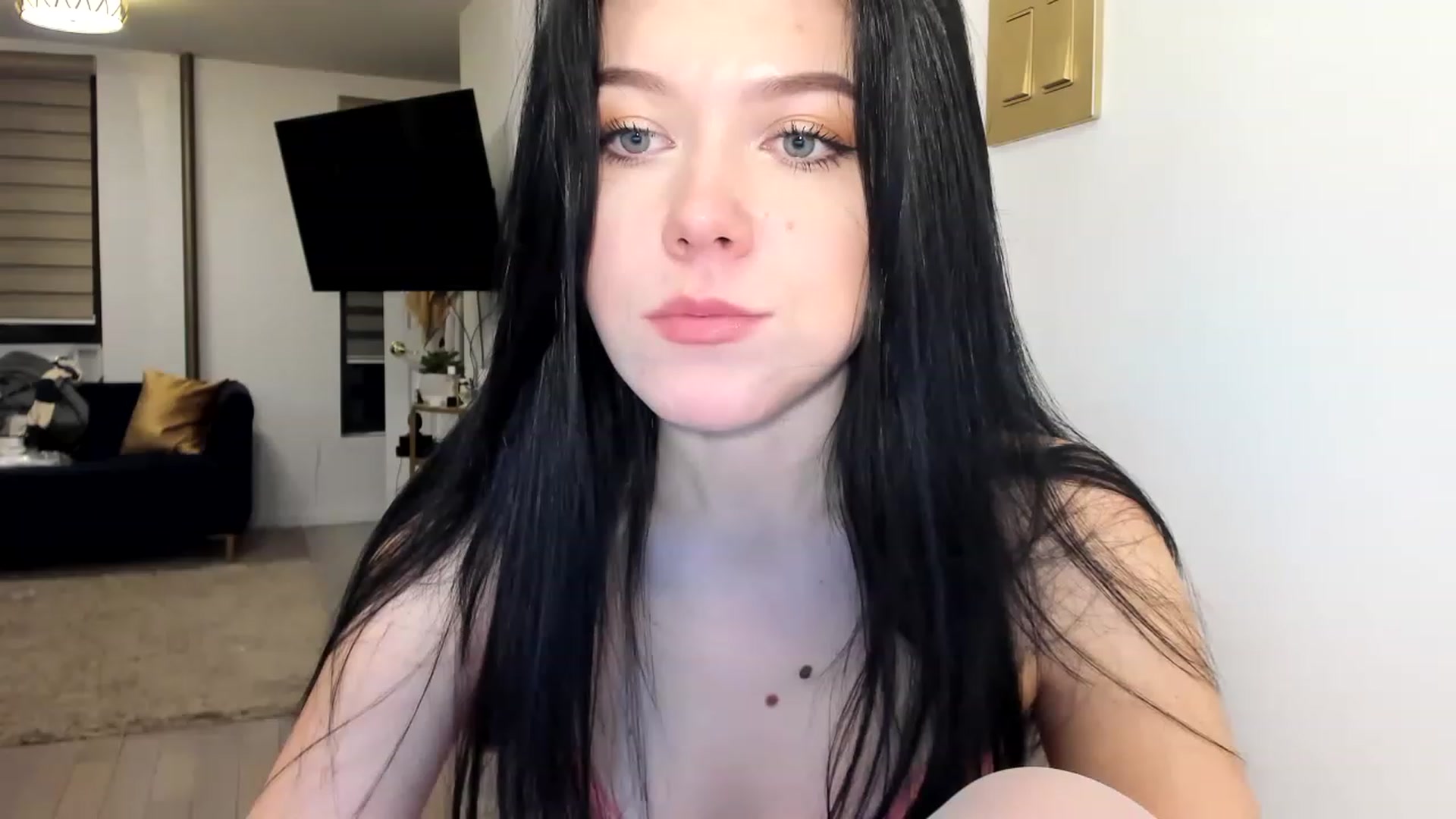 Gallery image thumbnail from Nancy_Morris's myfreecams stream on, 02/28/2023, 03:38 image 8 of 20