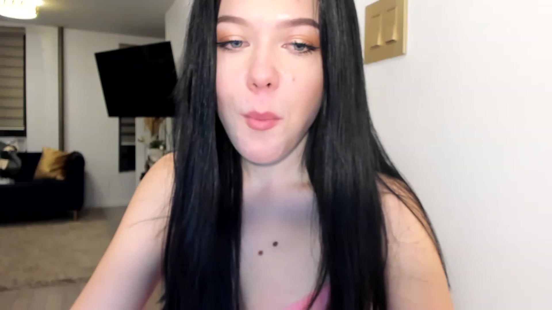 Gallery image thumbnail from Nancy_Morris's myfreecams stream on, 02/28/2023, 03:38 image 15 of 20
