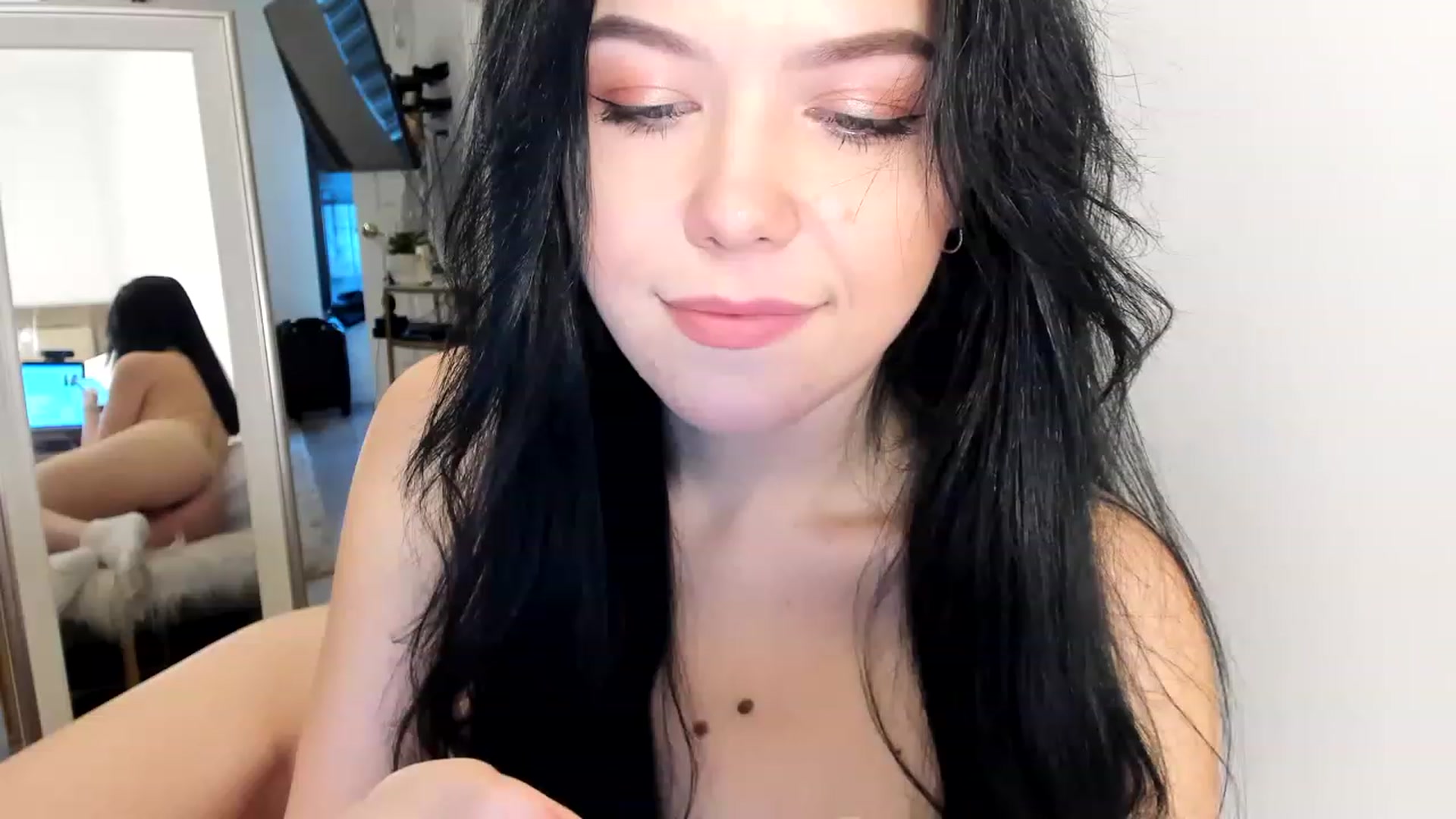 Gallery image thumbnail from Nancy_Morris's myfreecams stream on, 03/02/2023, 22:21 image 17 of 20