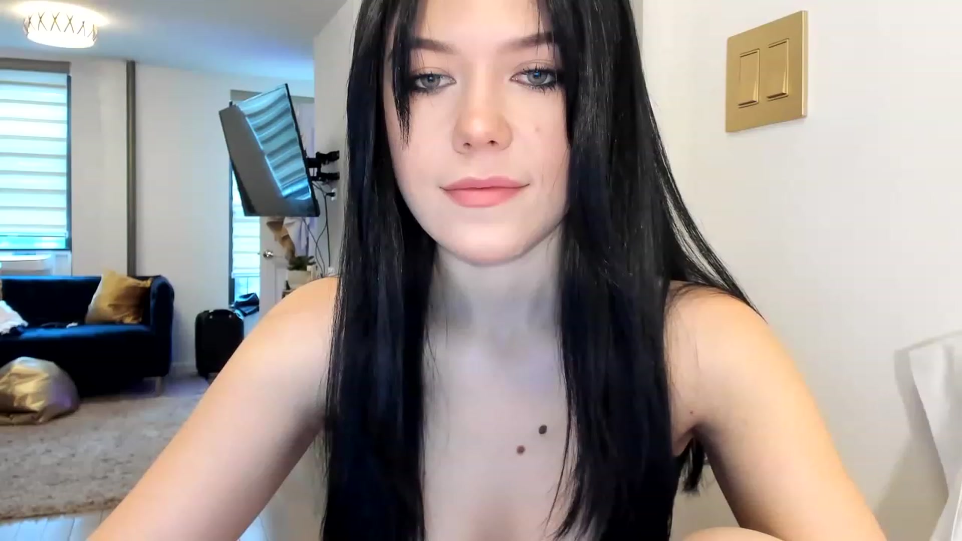 Gallery image thumbnail from Nancy_Morris's myfreecams stream on, 03/03/2023, 19:45 image 7 of 20
