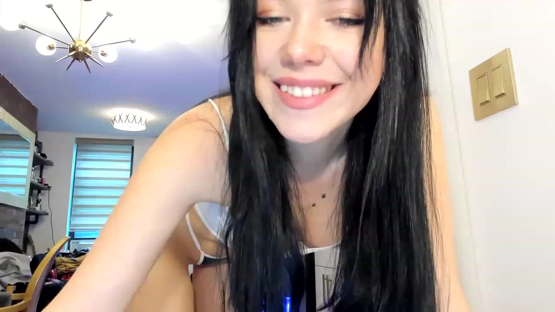 Gallery image thumbnail from Nancy_Morris's myfreecams stream on, 03/04/2023, 22:12 image 3 of 20