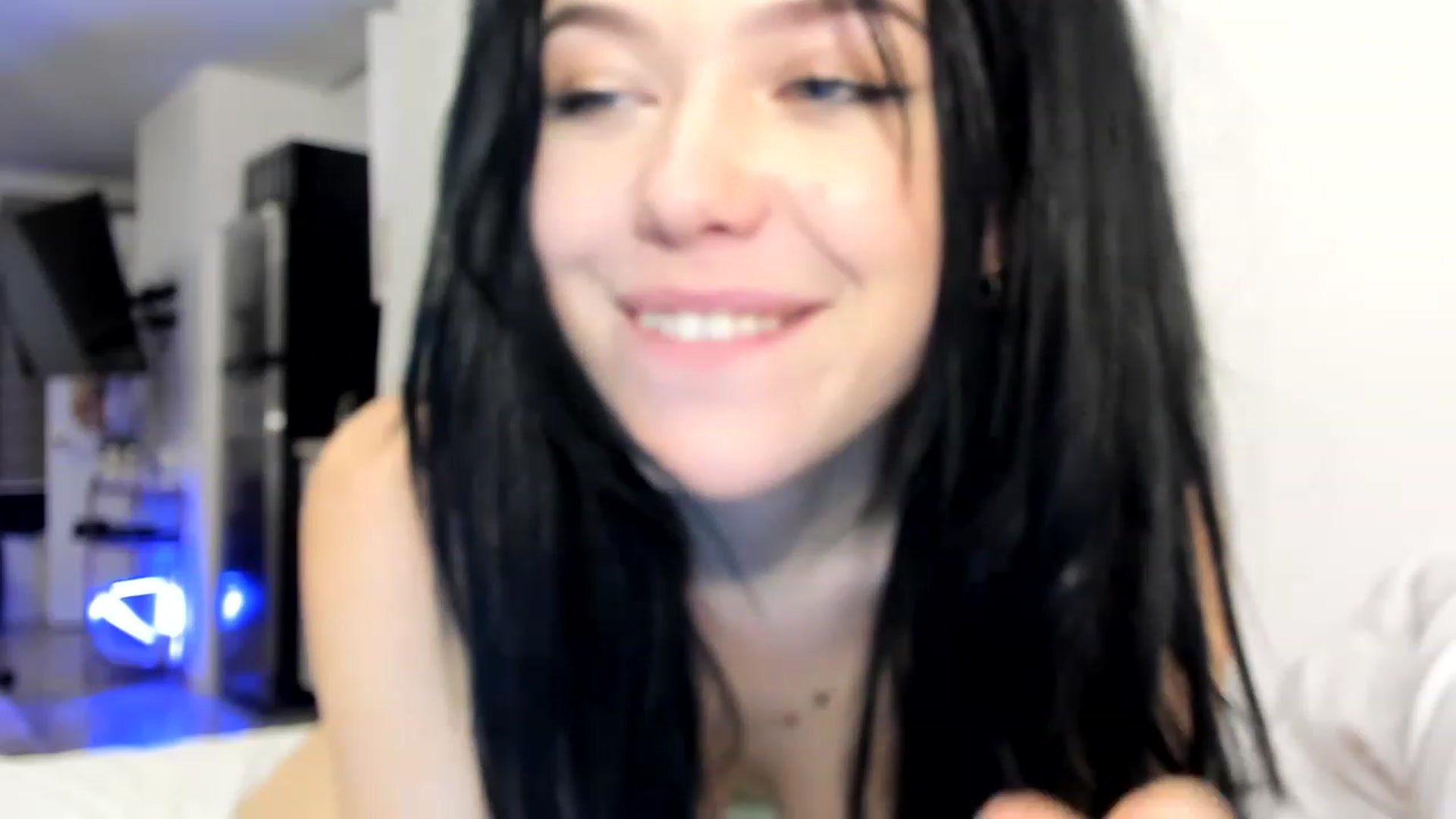 Gallery image thumbnail from Nancy_Morris's myfreecams stream on, 03/06/2023, 04:45 image 12 of 20