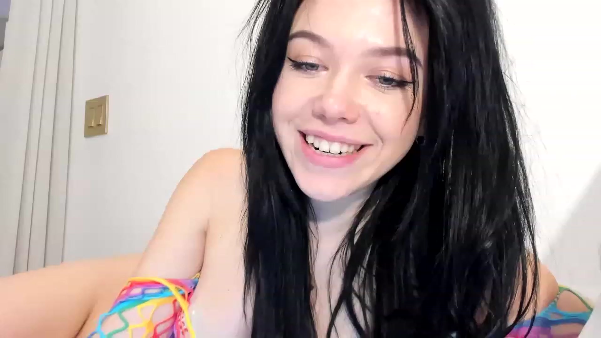 Gallery image thumbnail from Nancy_Morris's myfreecams stream on, 03/06/2023, 04:45 image 19 of 20