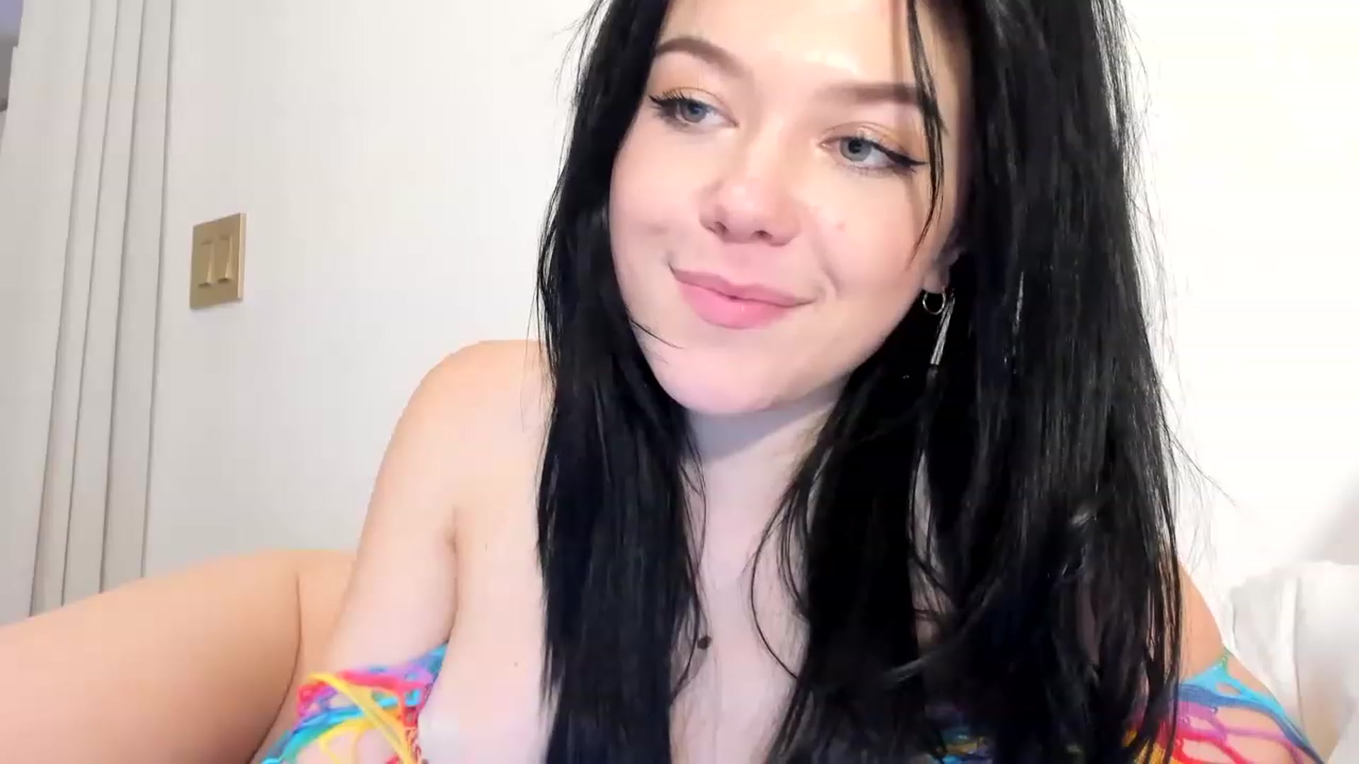 Gallery image thumbnail from Nancy_Morris's myfreecams stream on, 03/06/2023, 04:45 image 18 of 20