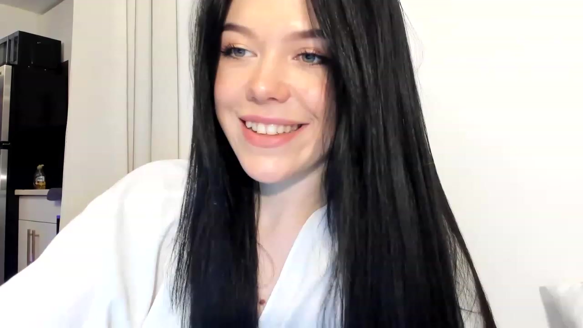Gallery image thumbnail from Nancy_Morris's myfreecams stream on, 03/08/2023, 22:59 image 8 of 20