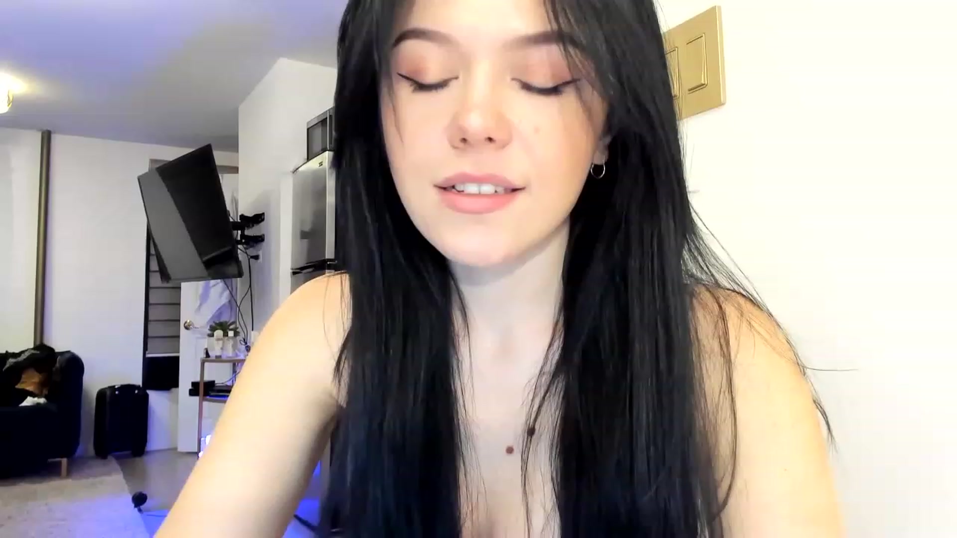 Gallery image thumbnail from Nancy_Morris's myfreecams stream on, 03/09/2023, 01:54 image 7 of 20