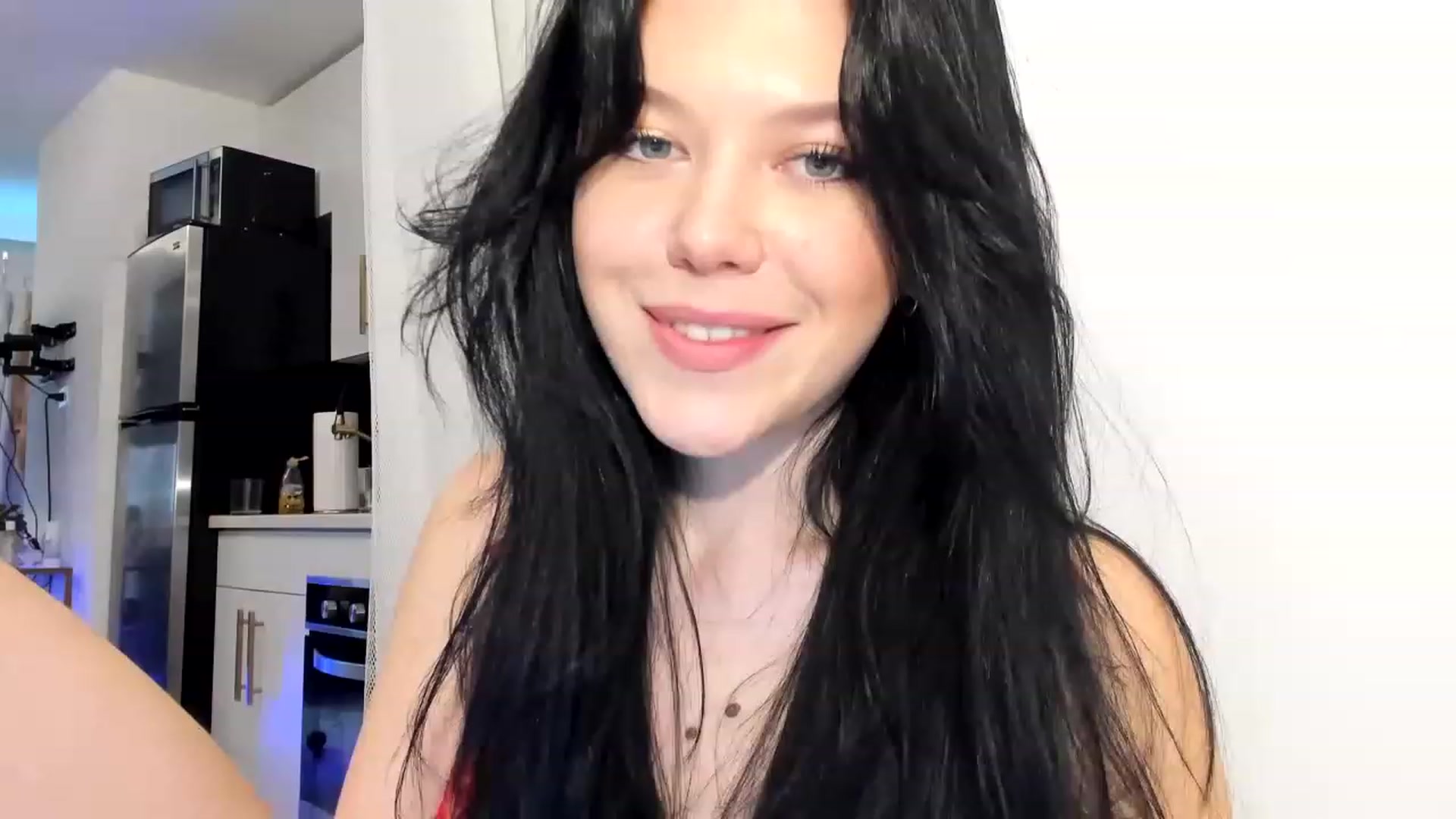 Gallery image thumbnail from Nancy_Morris's myfreecams stream on, 03/12/2023, 21:25 image 1 of 20