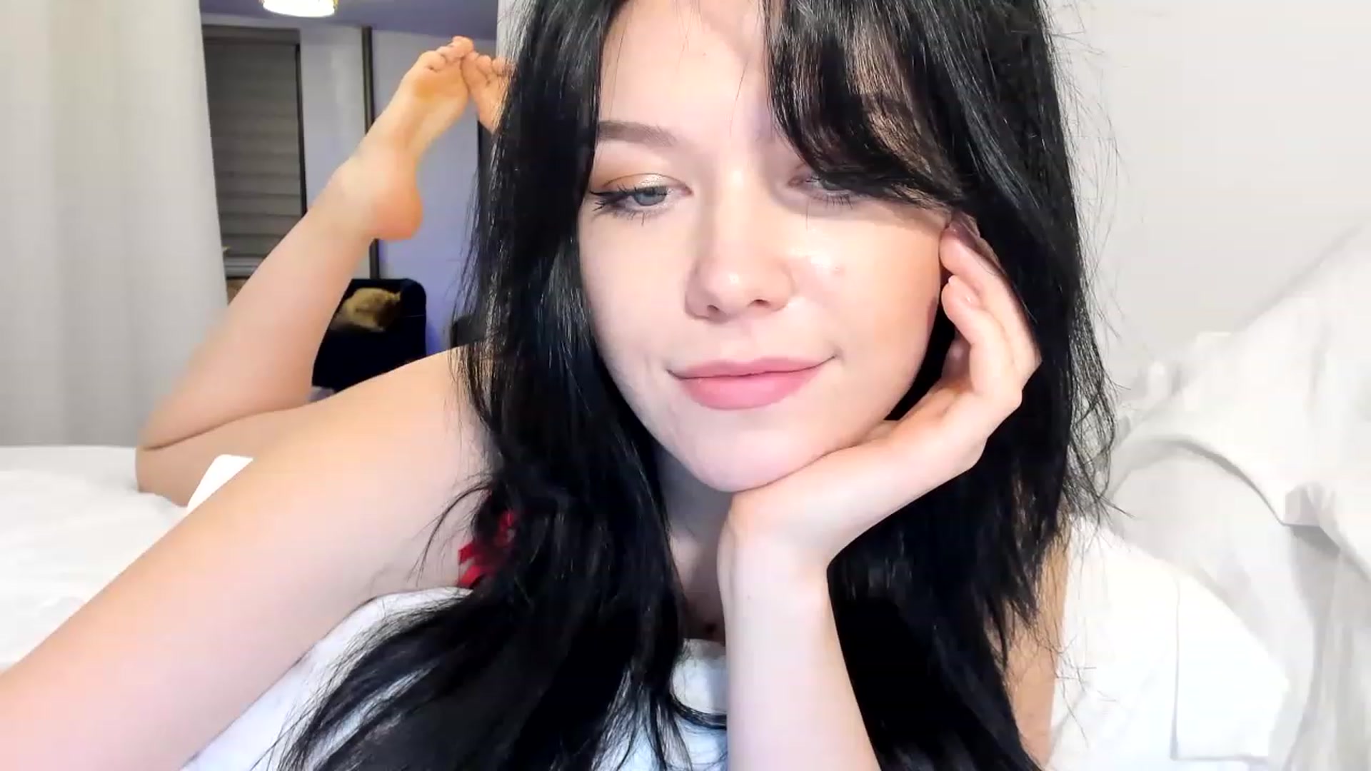 Gallery image thumbnail from Nancy_Morris's myfreecams stream on, 03/12/2023, 23:56 image 13 of 20