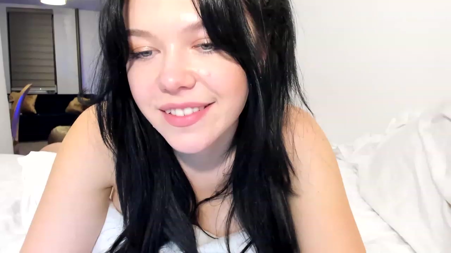 Gallery image thumbnail from Nancy_Morris's myfreecams stream on, 03/13/2023, 02:15 image 11 of 20